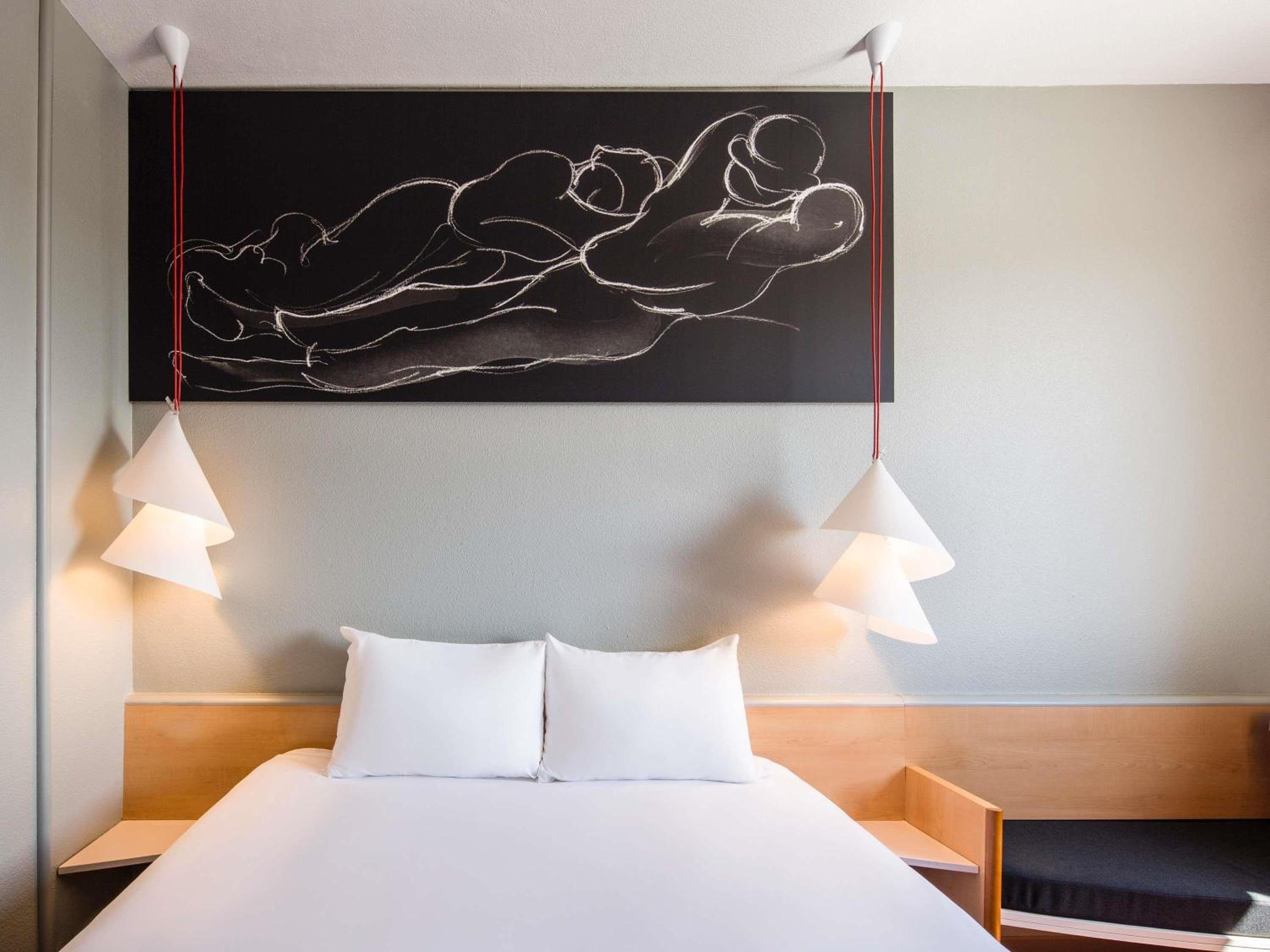 Adapted Double Room - Photo 1