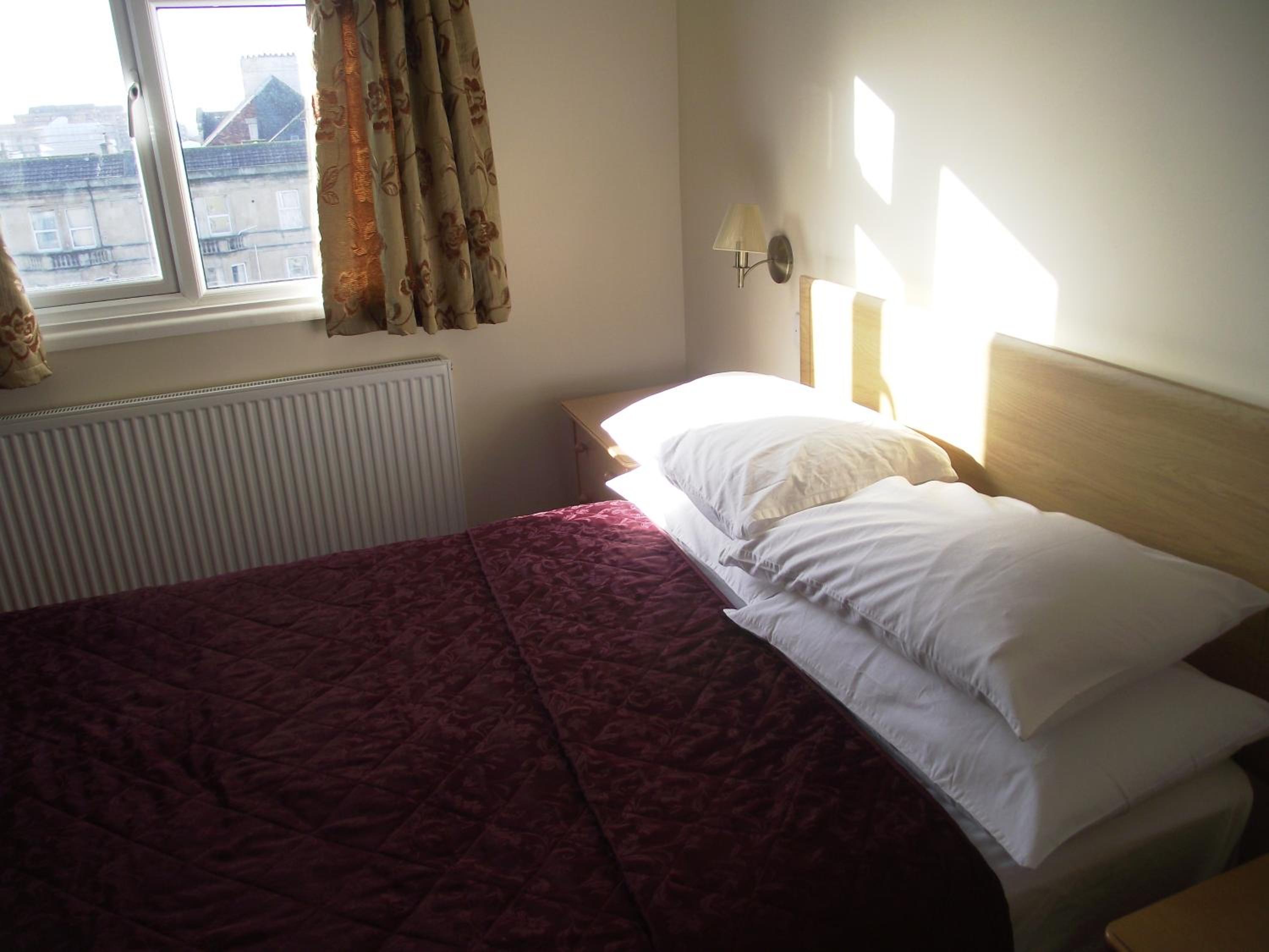 Double Room - Photo 2