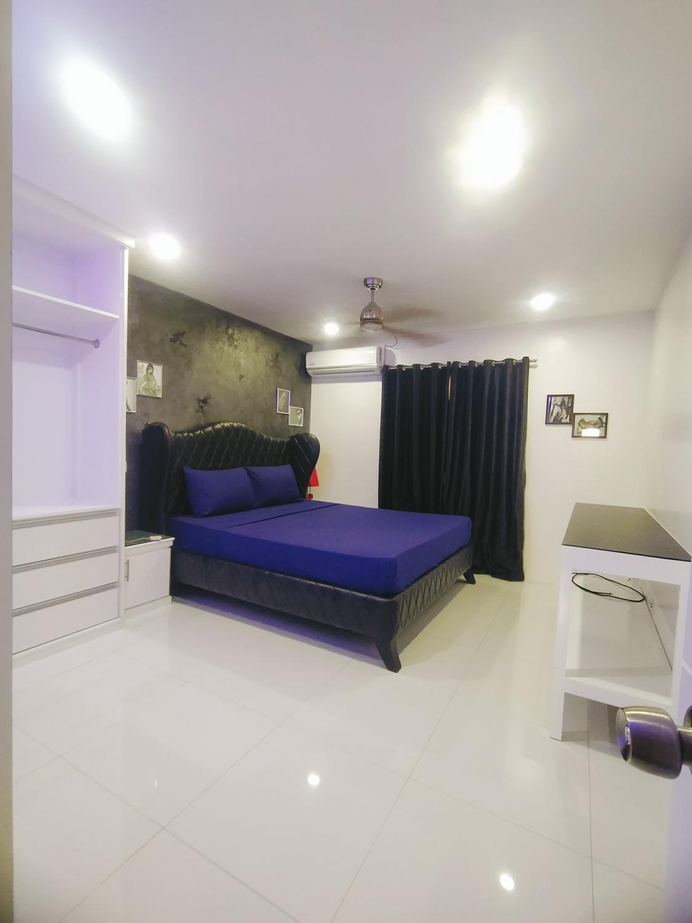 Two-Bedroom Apartment with Balcony photo 3