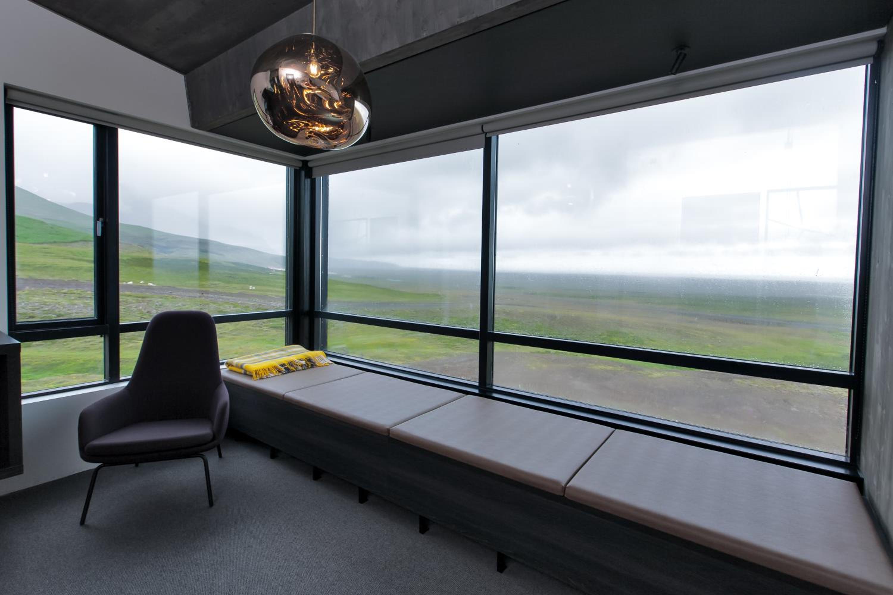 Suite - Photo 8