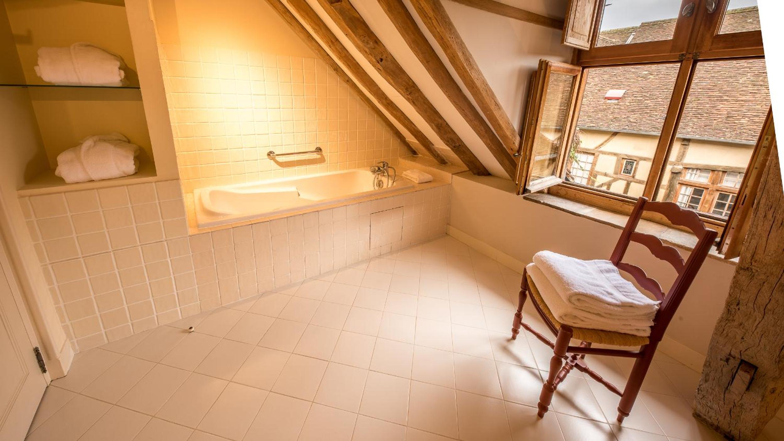 Large Double Room