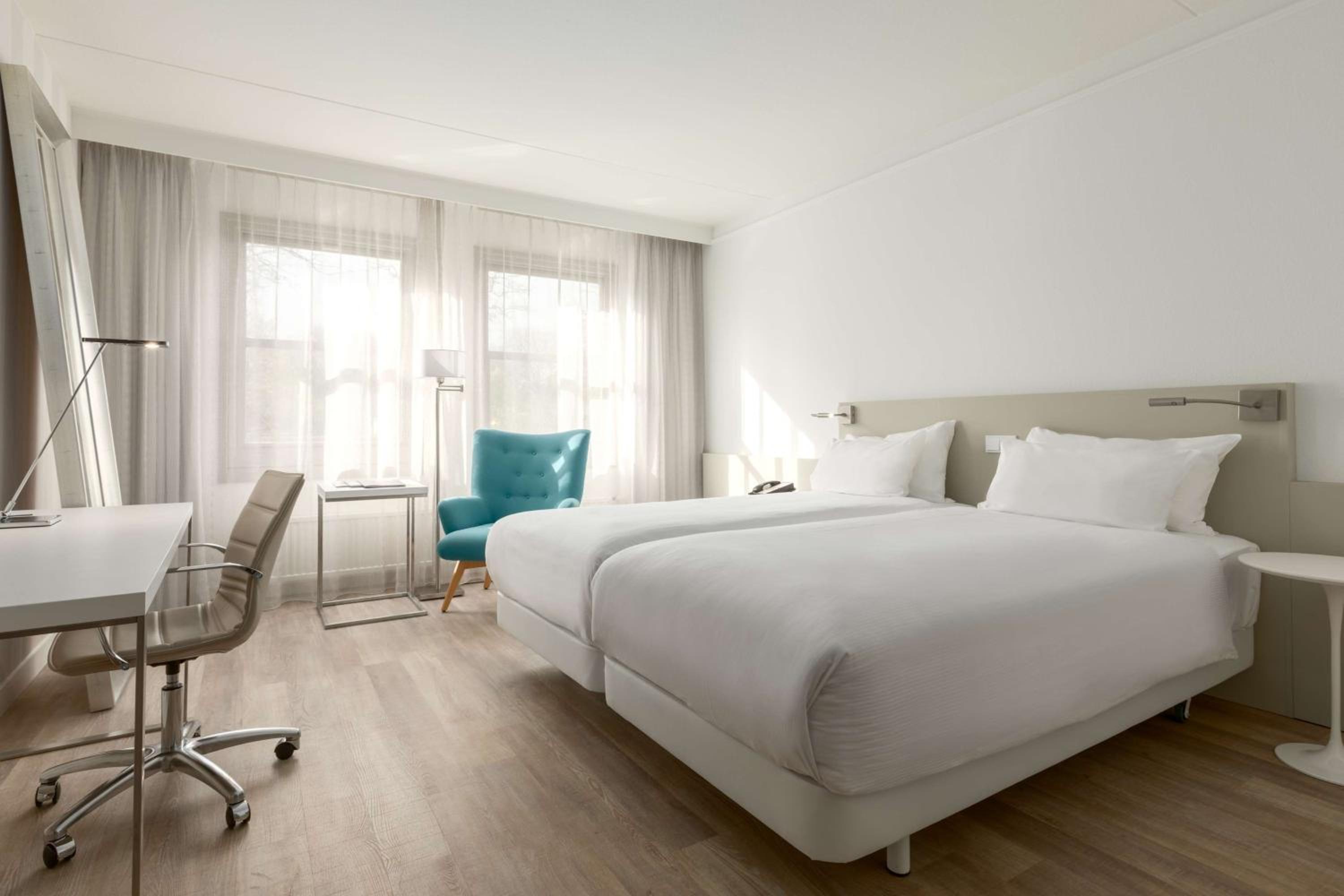 Superior Double or Twin Room with Extra Bed - Photo 4
