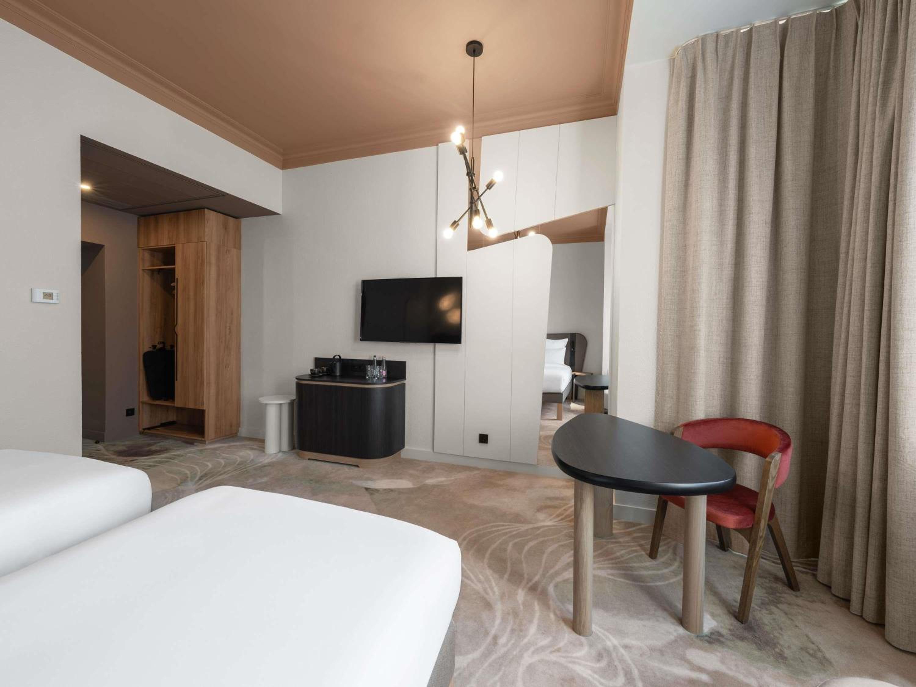Superior Twin Room - Photo 8