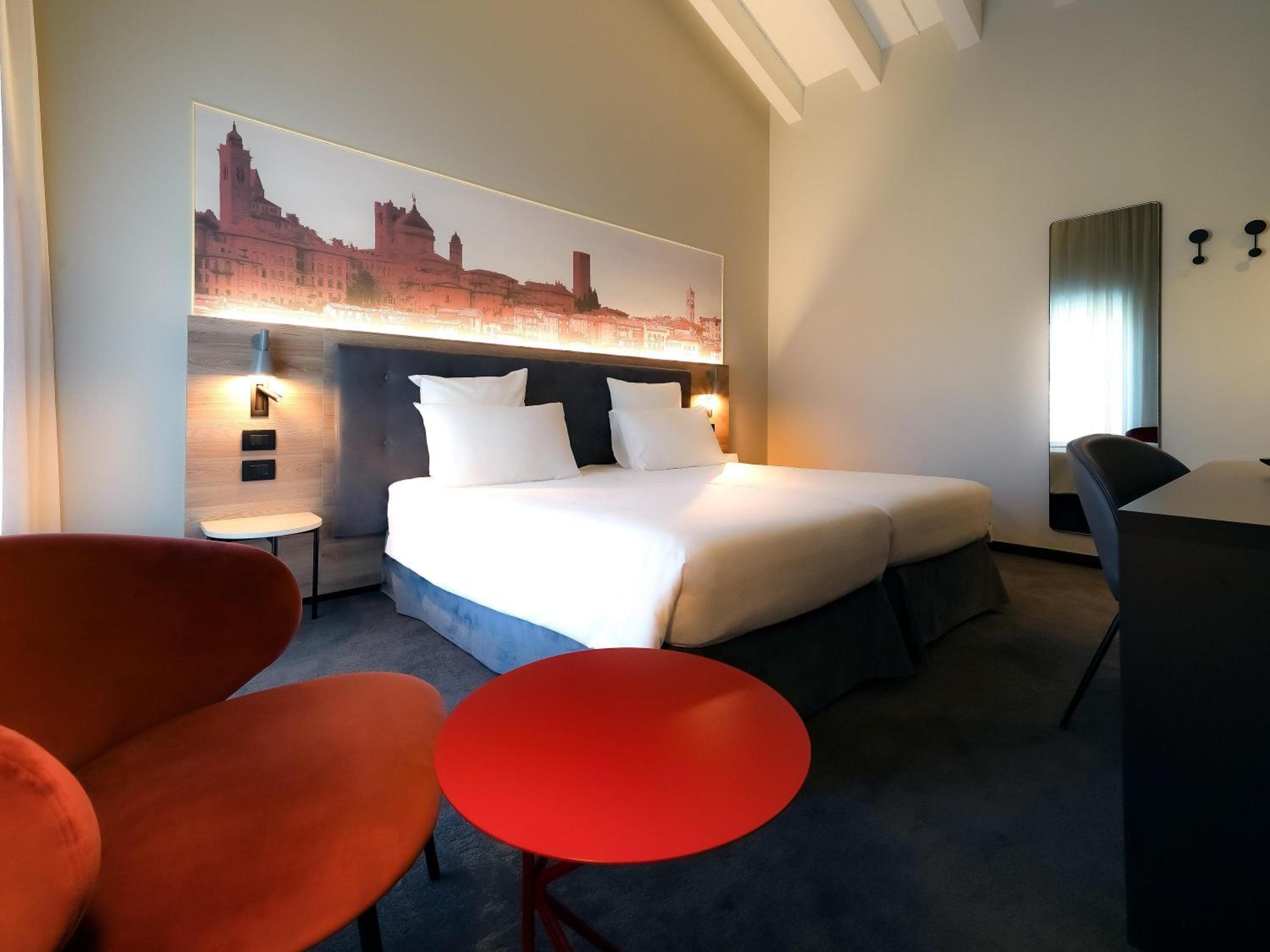 Privilege Twin Room photo 1