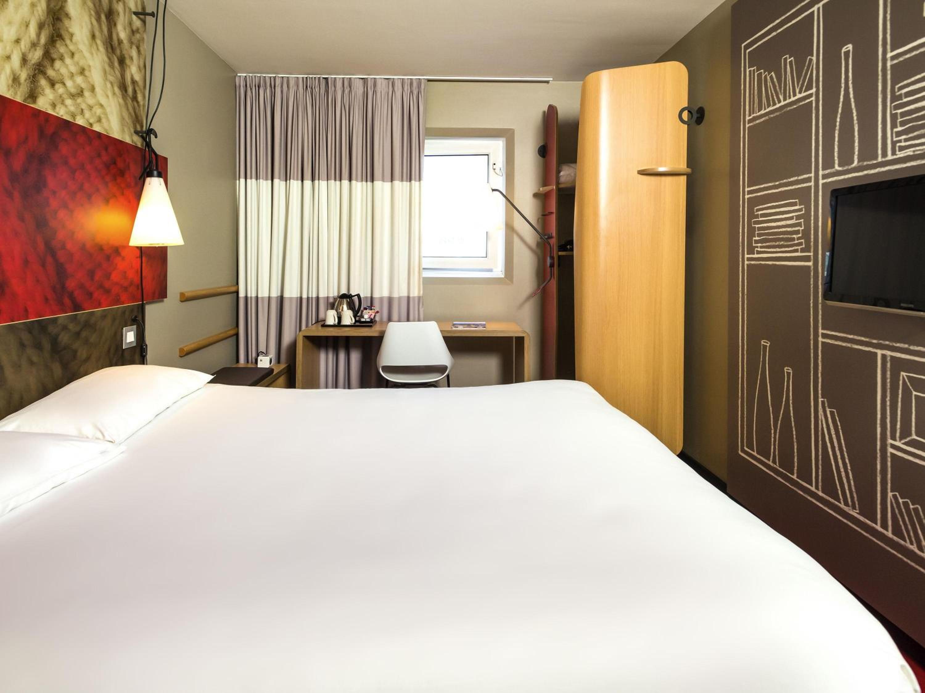 Double Room - Disability Access photo 1