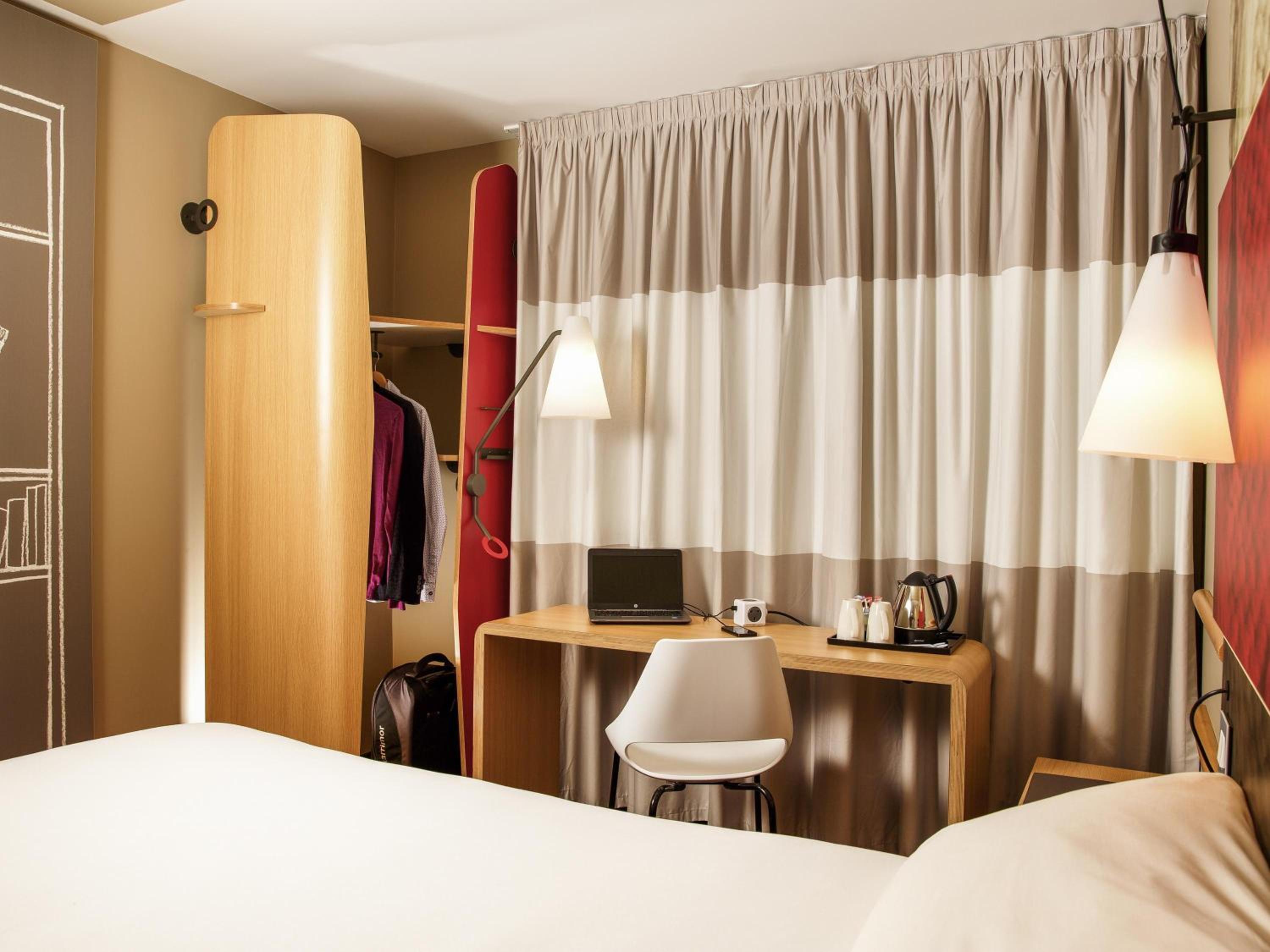 Double Room - Disability Access photo 2