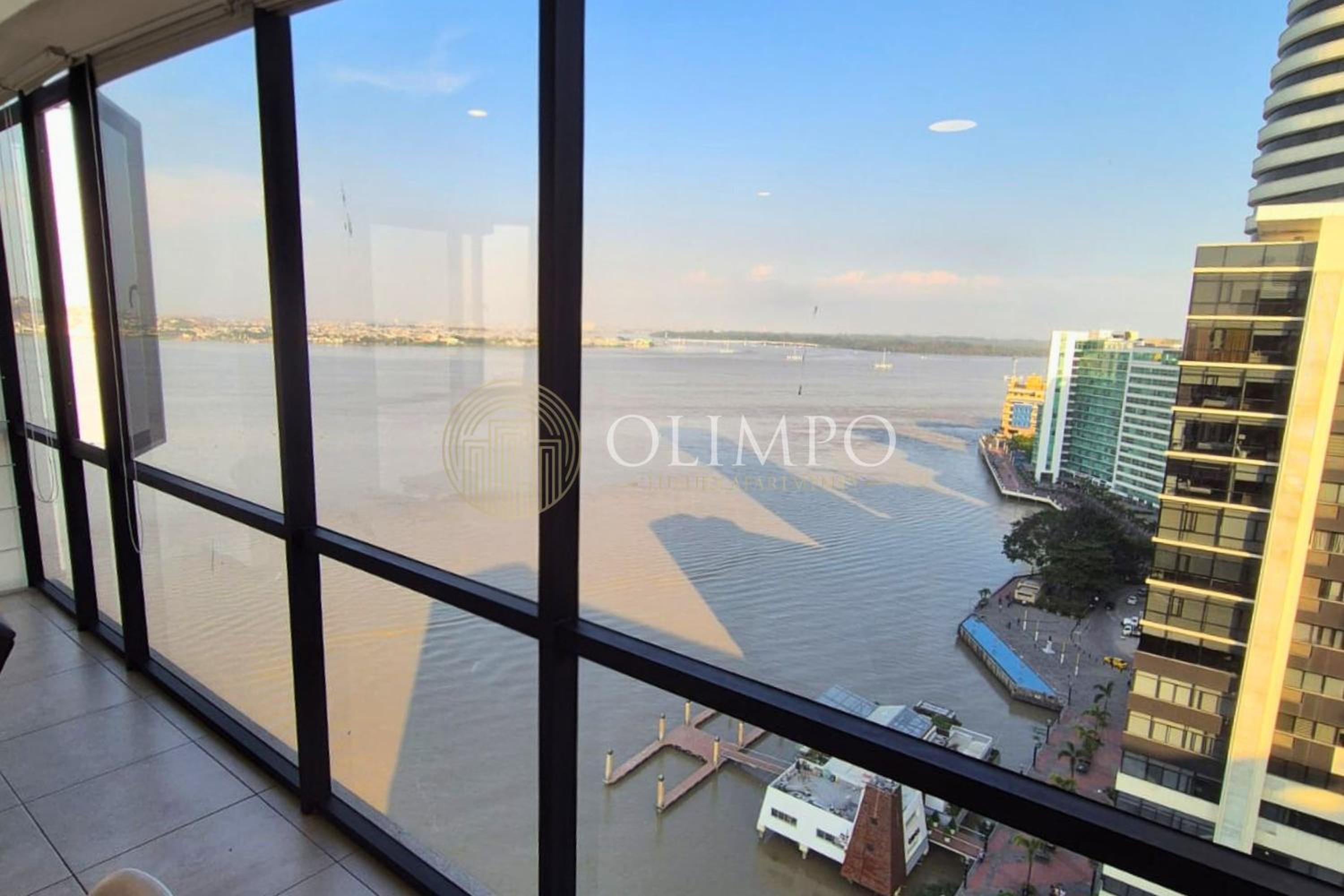 Three-Bedroom Apartment - Oceanfront photo 2