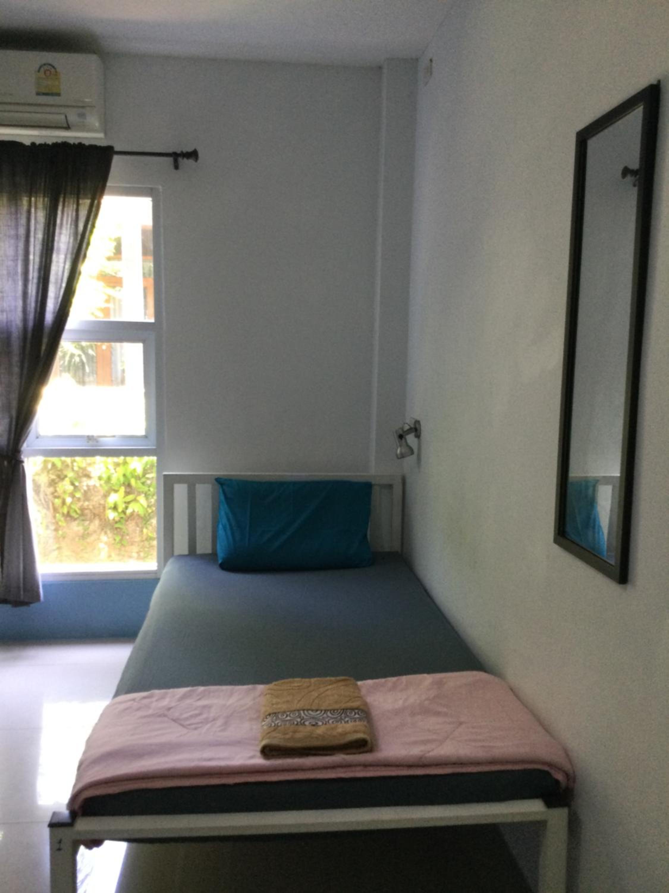 Single Bed in Mixed Dormitory Room photo 3