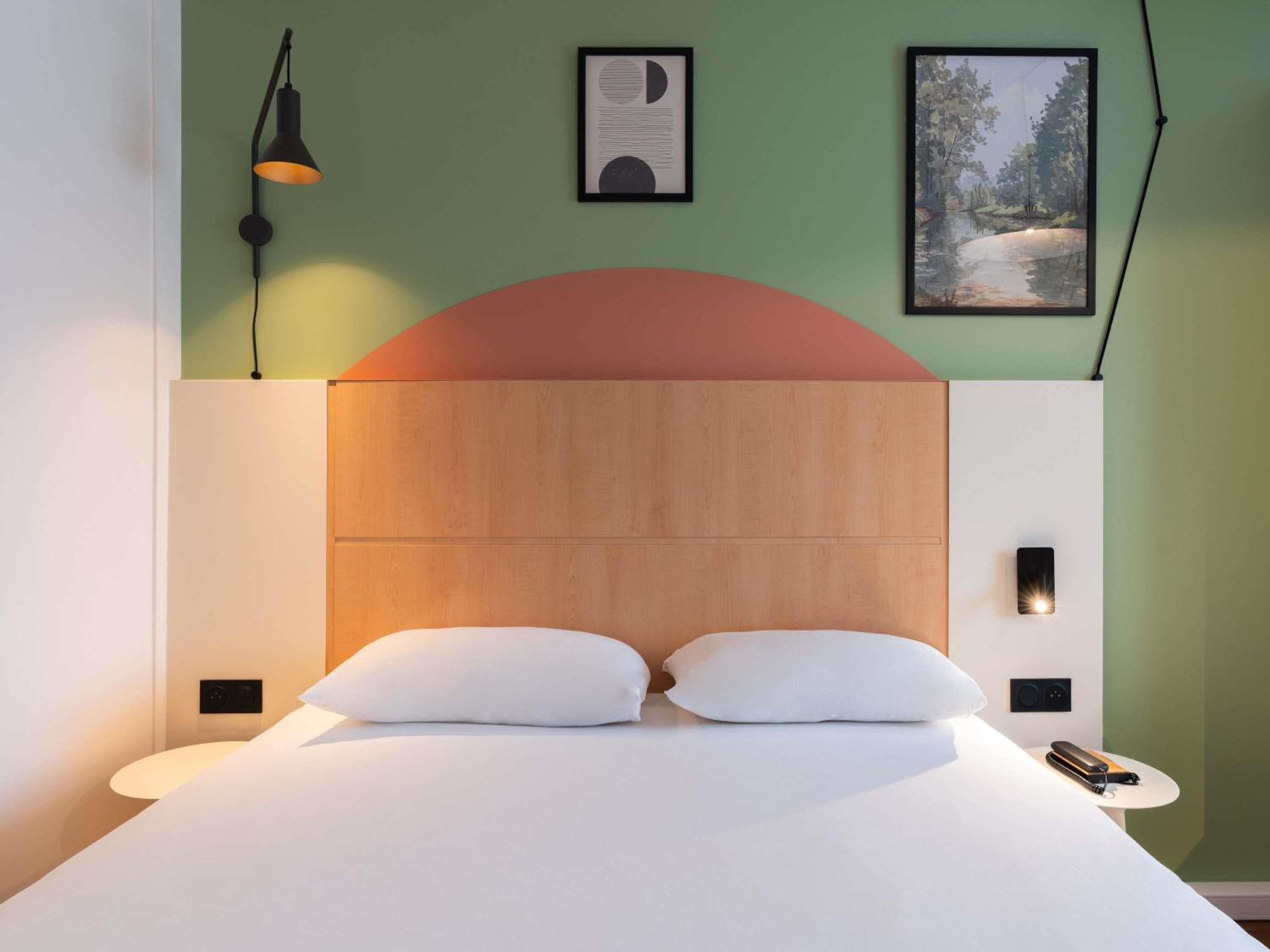 Standard Double Room with Sofa Bed - Photo 4