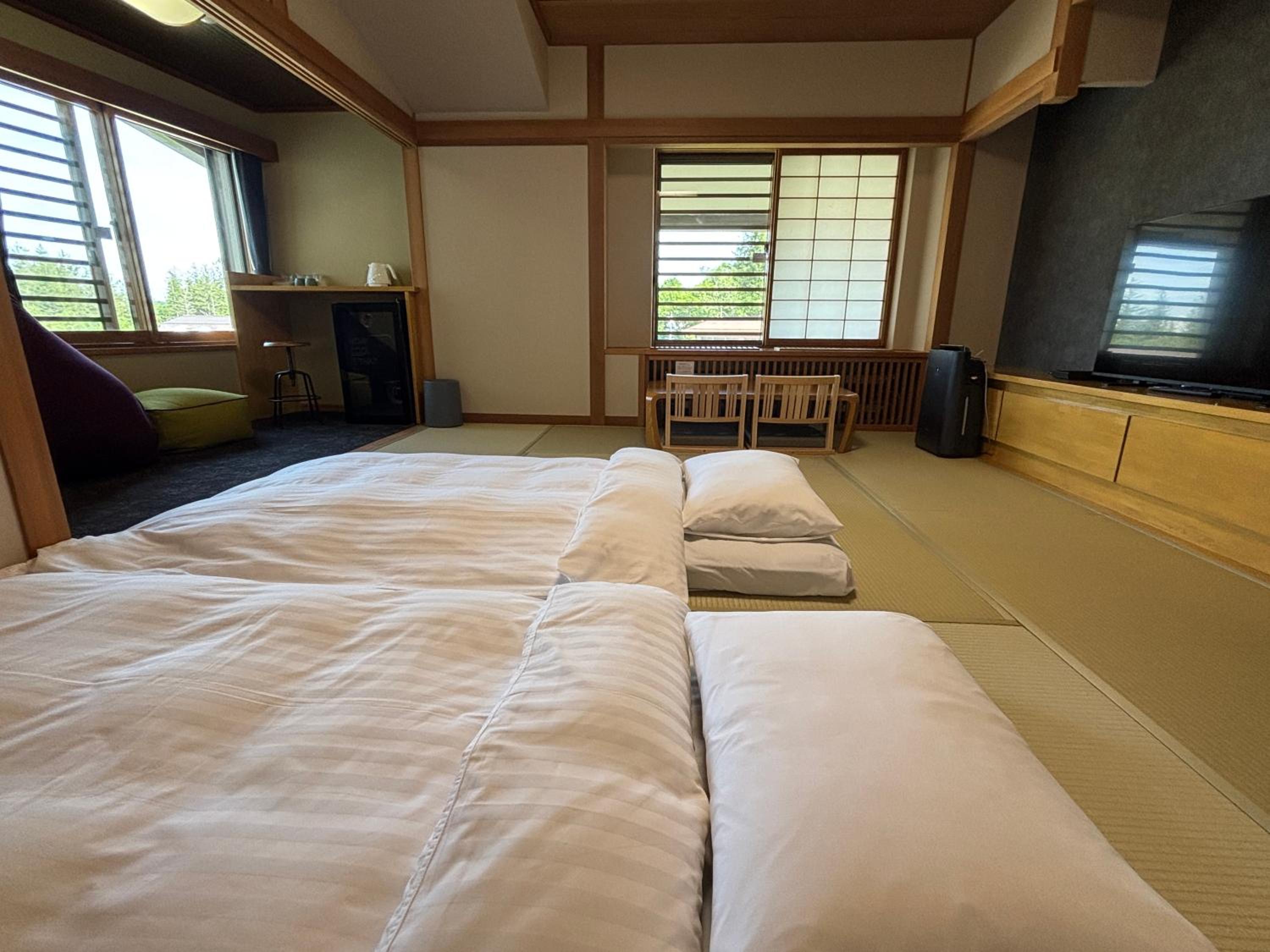 Deluxe Japanese-Style Room photo 3