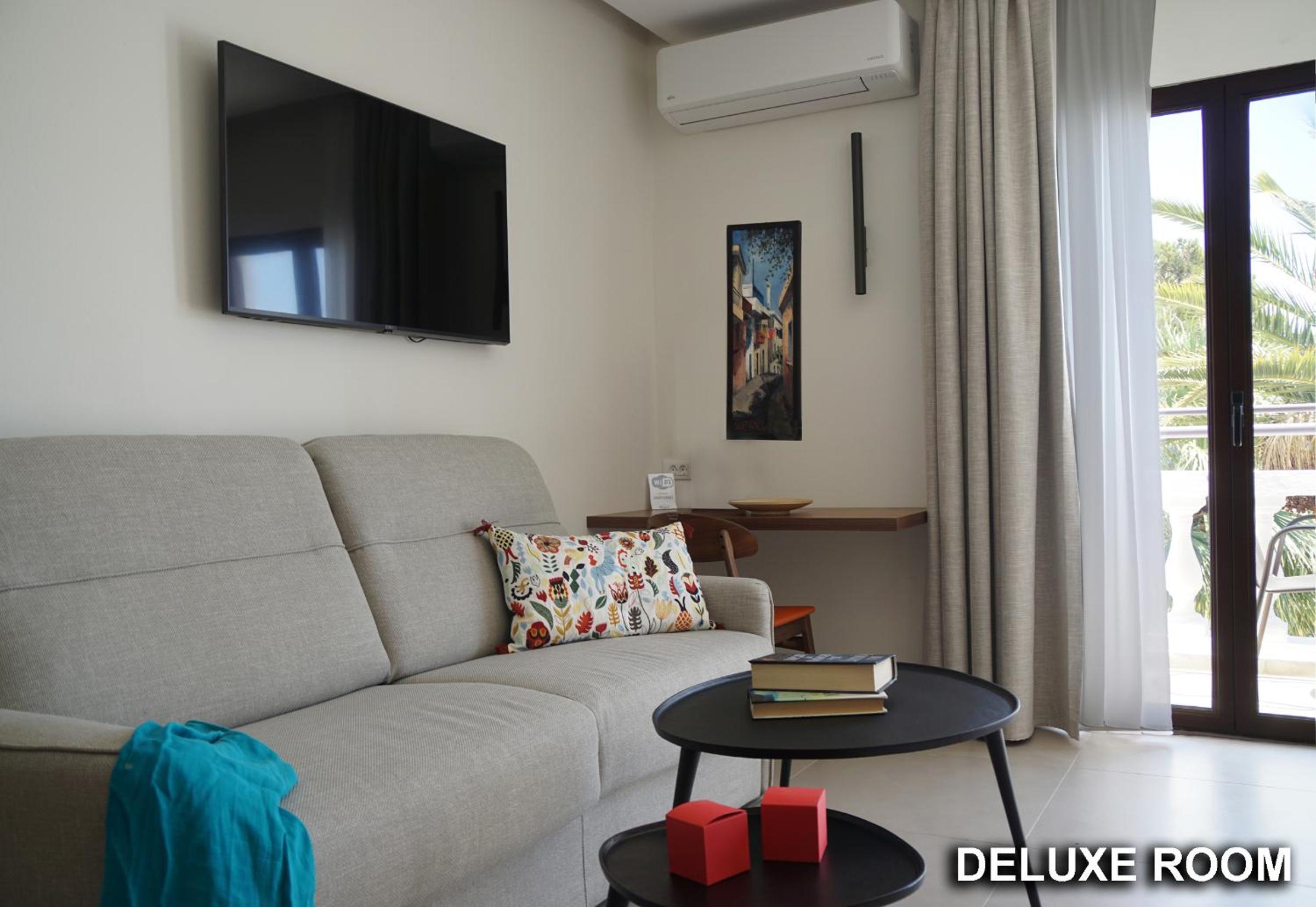 Deluxe Double Room with Sea View