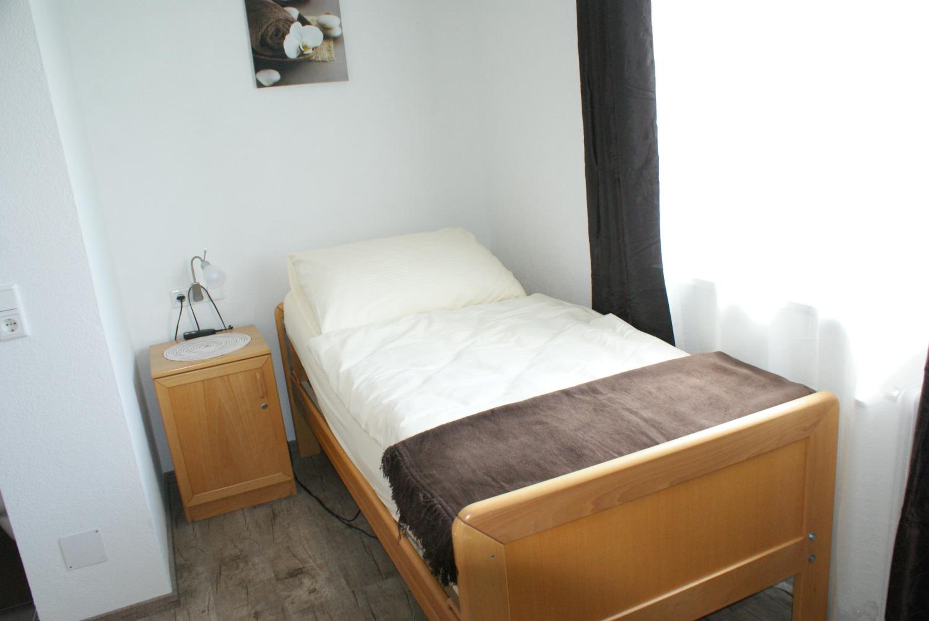 Single Room photo 3
