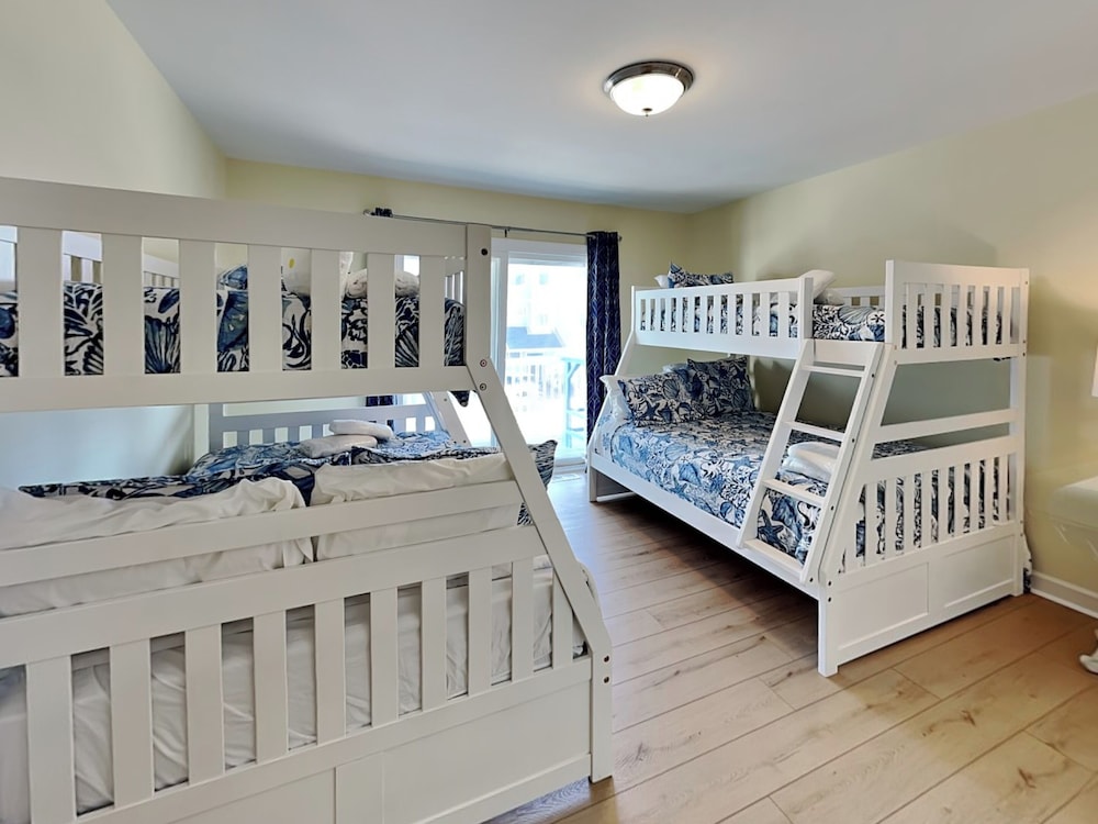 Studio (4 Bedrooms) photo 2