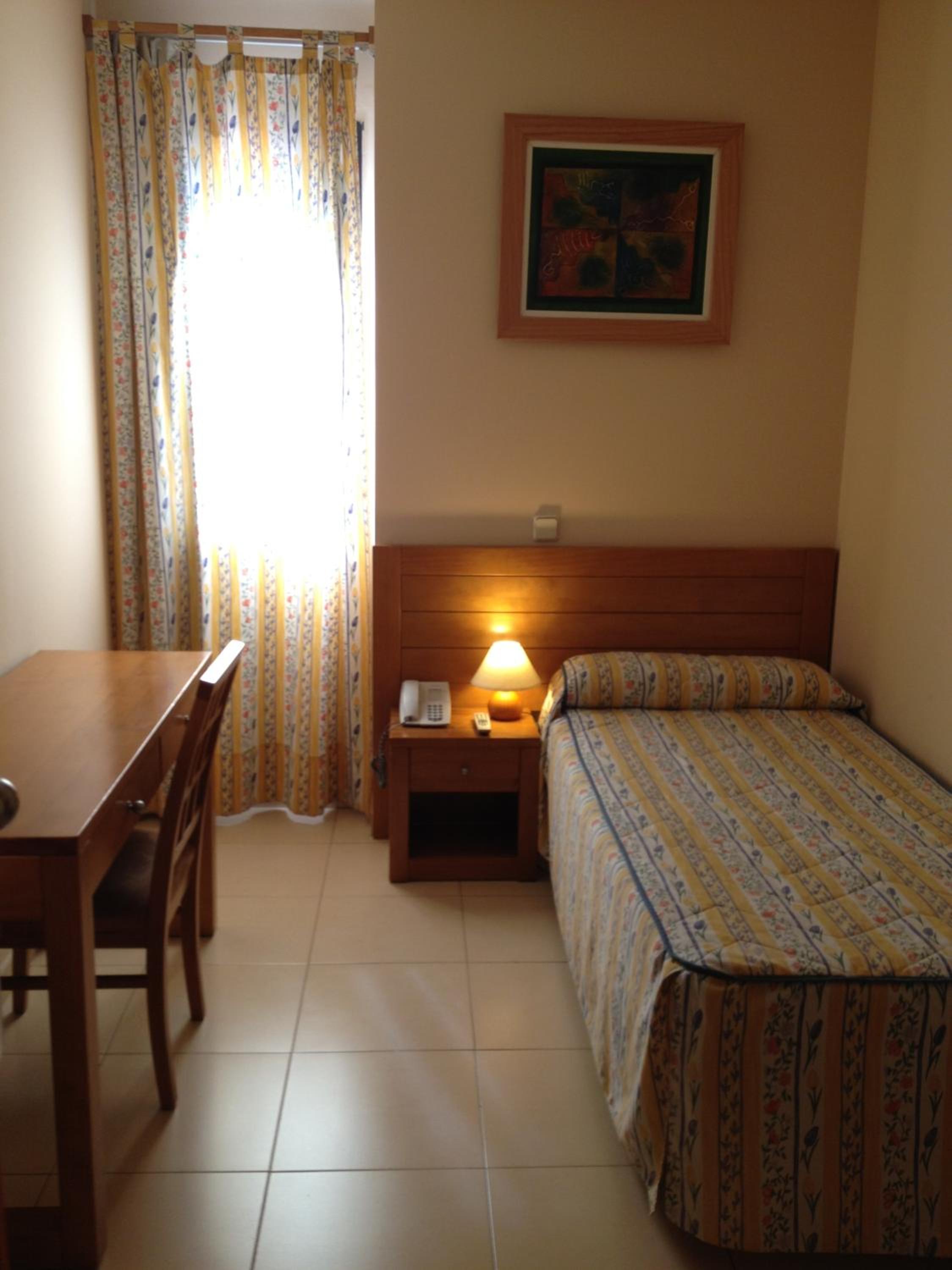 Habitación individual con baño privado