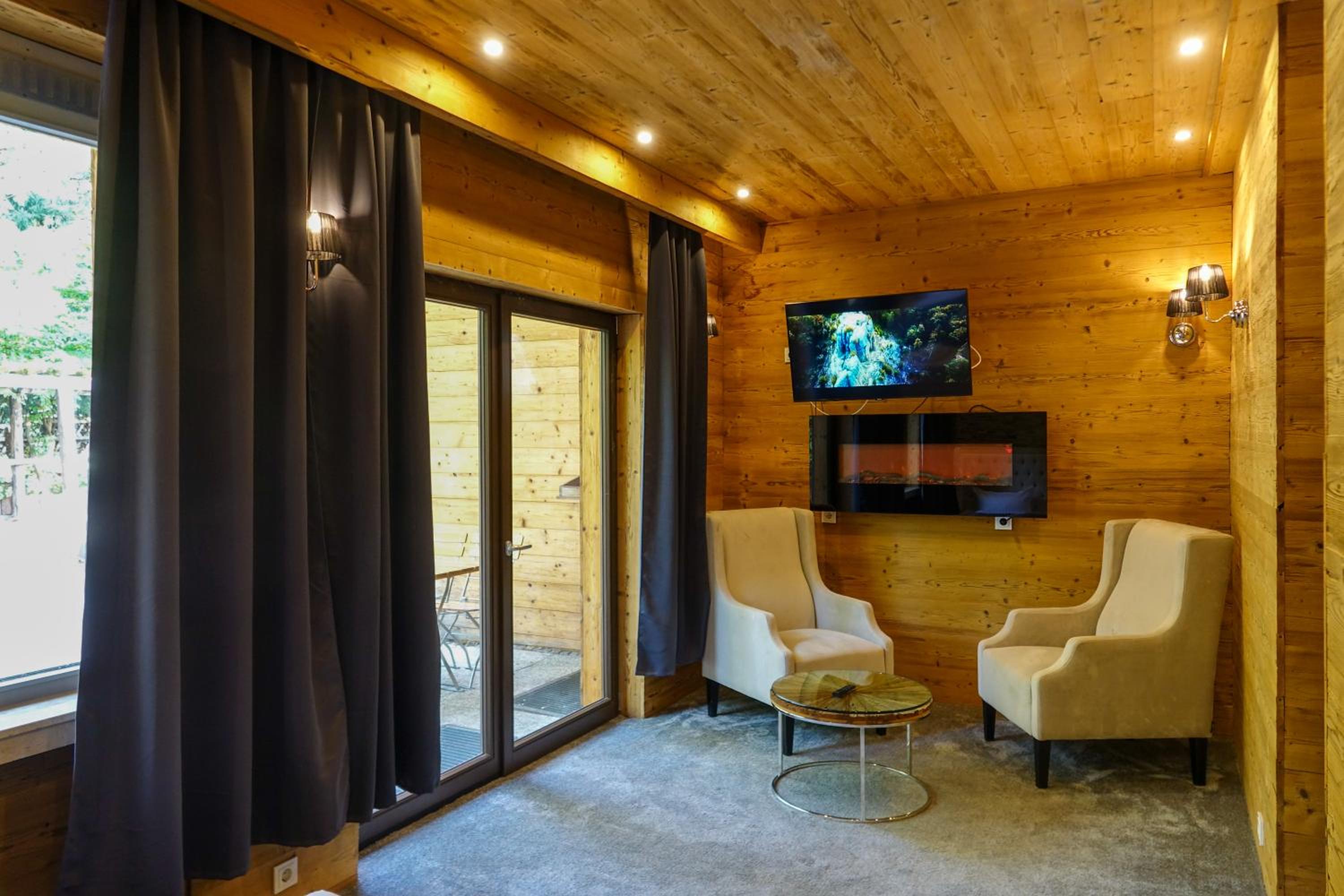 Double Room with Terrace