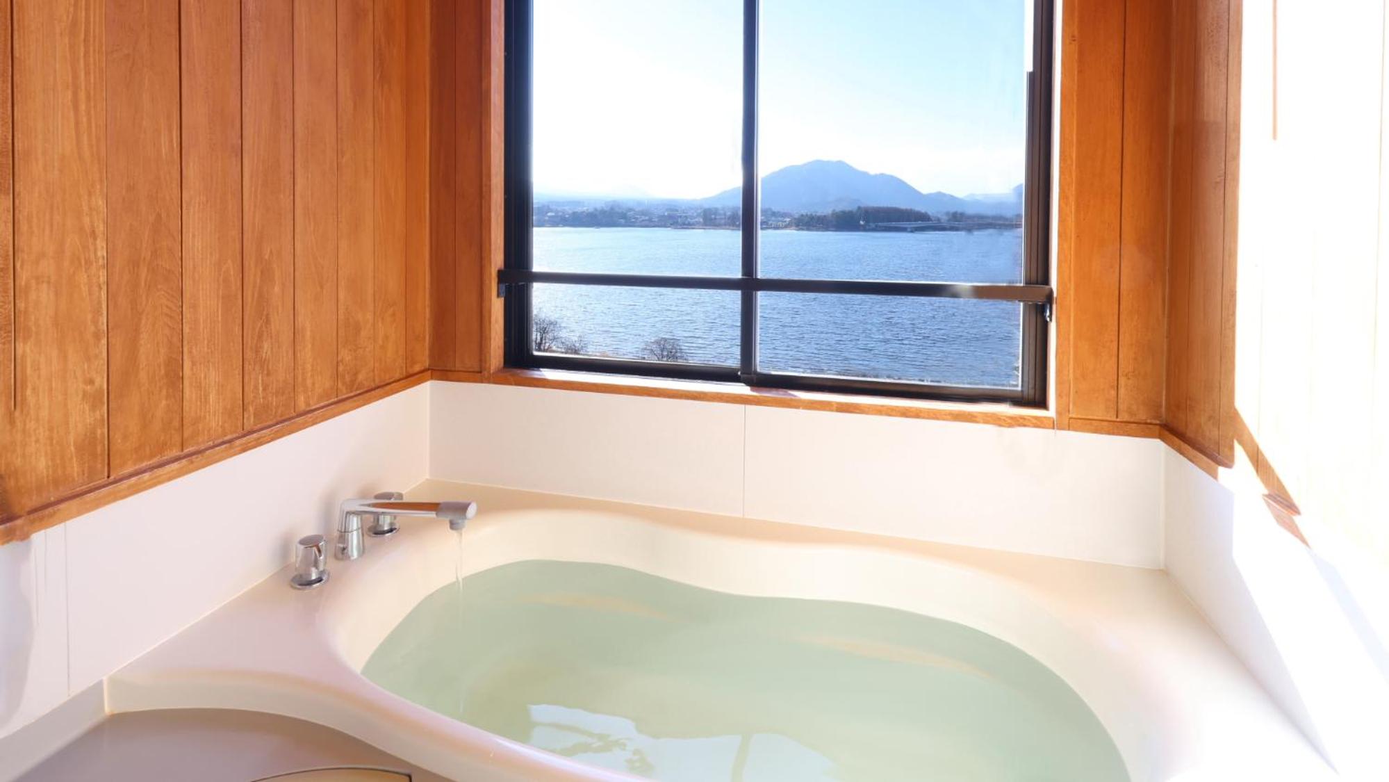 Triple Room with Lake View