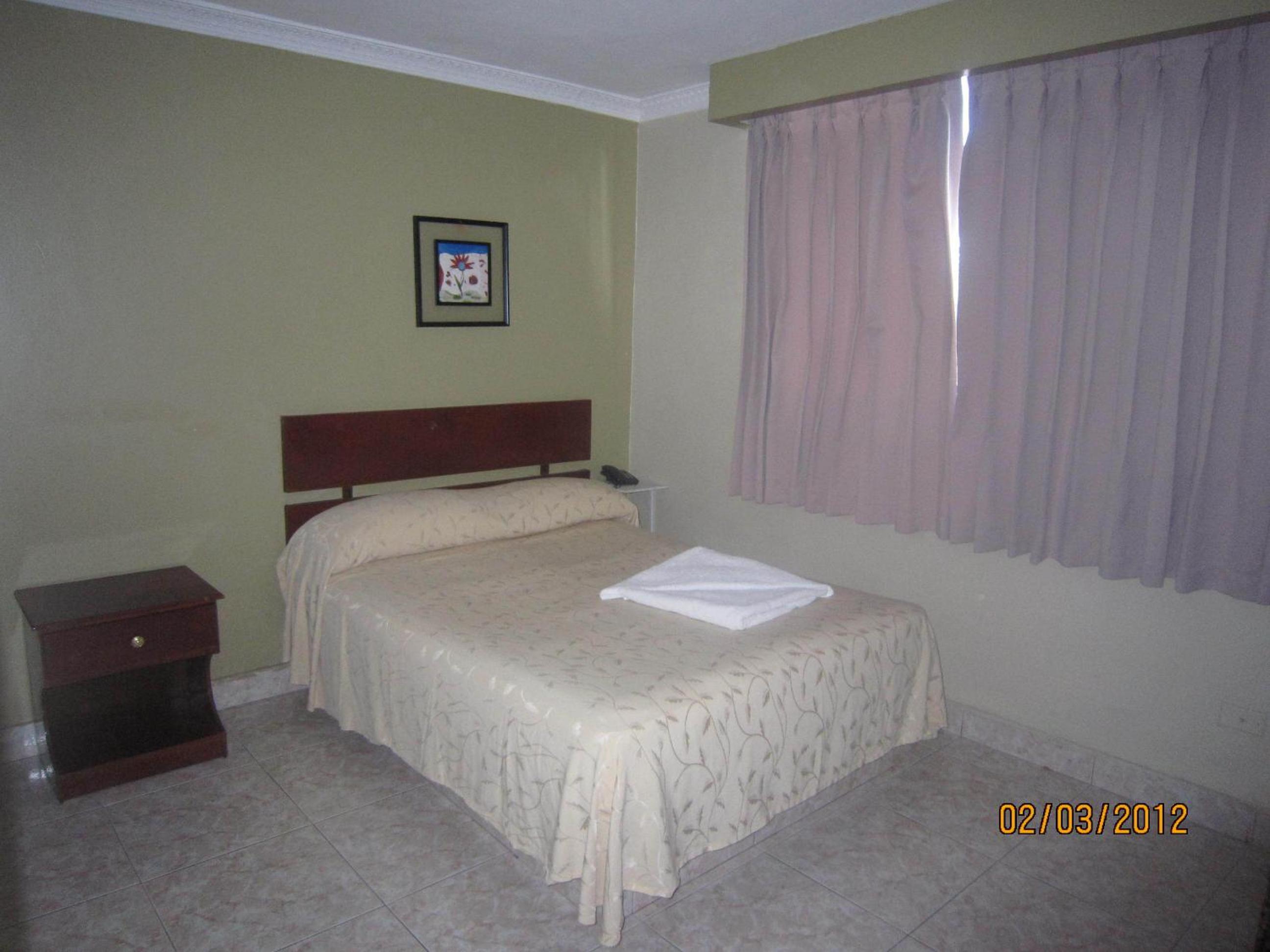 Standard Single Room