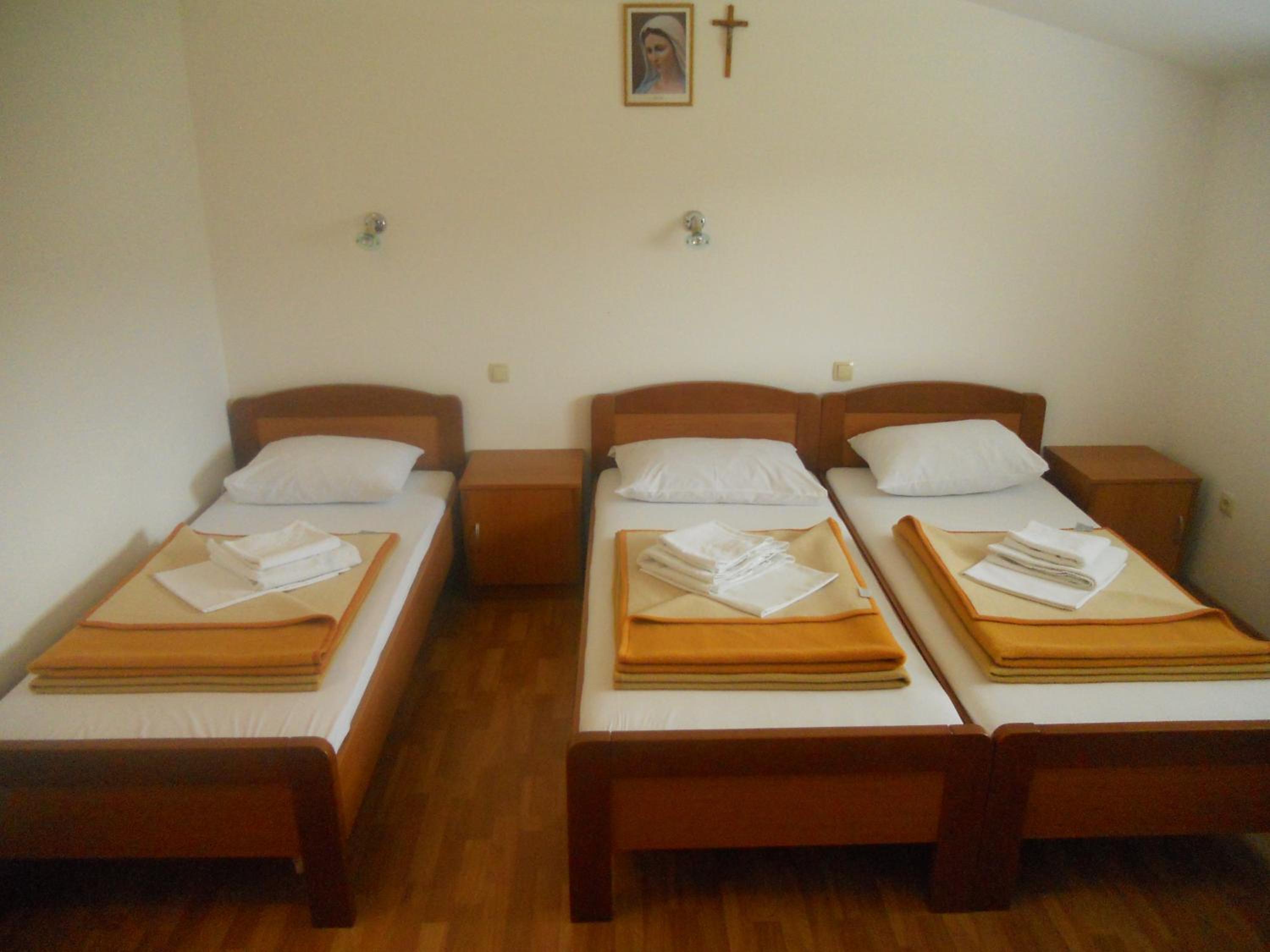 Quadruple Room photo 2