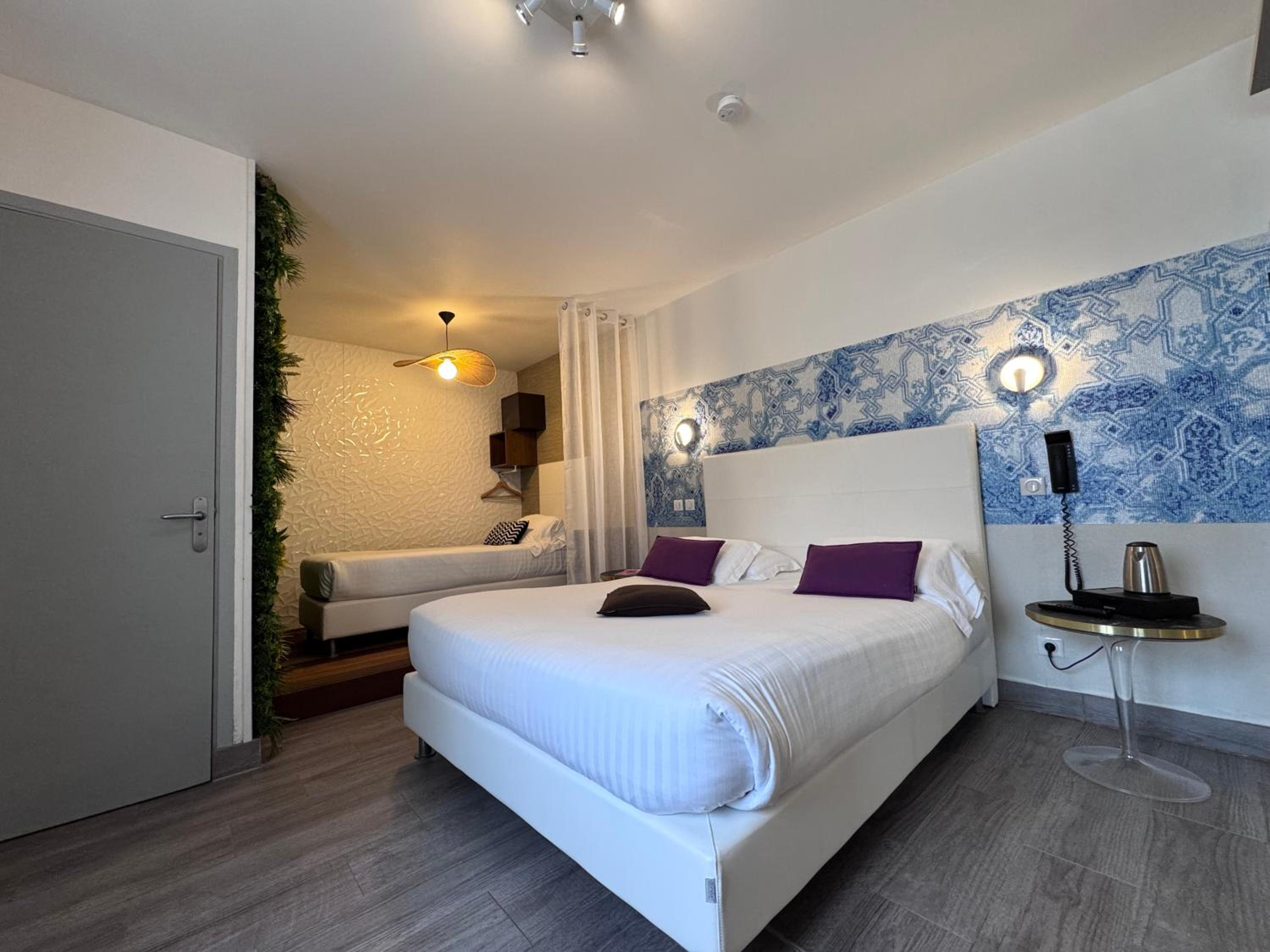 Annex Triple Room in the garden