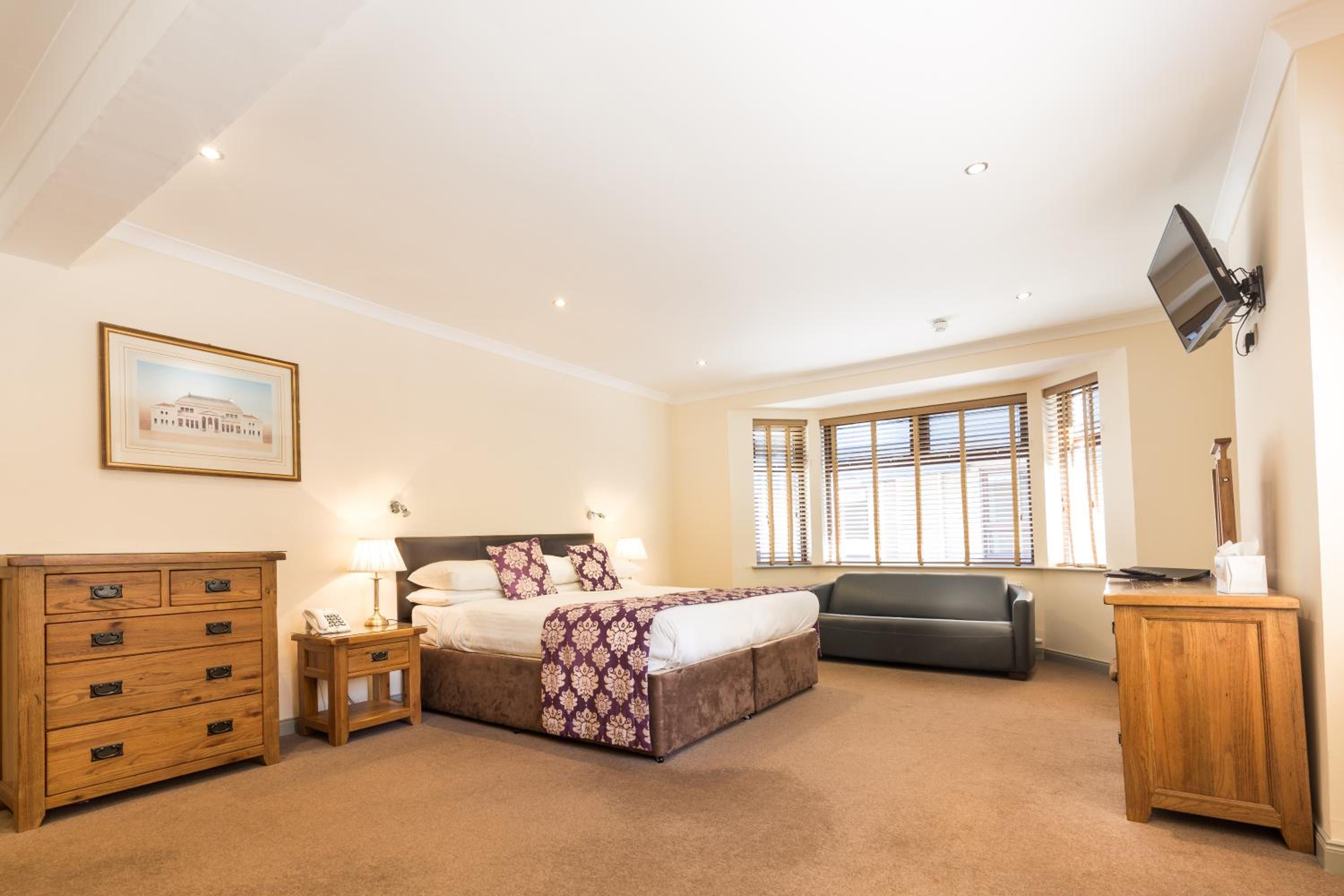 Ground Floor Family Room For 5 People