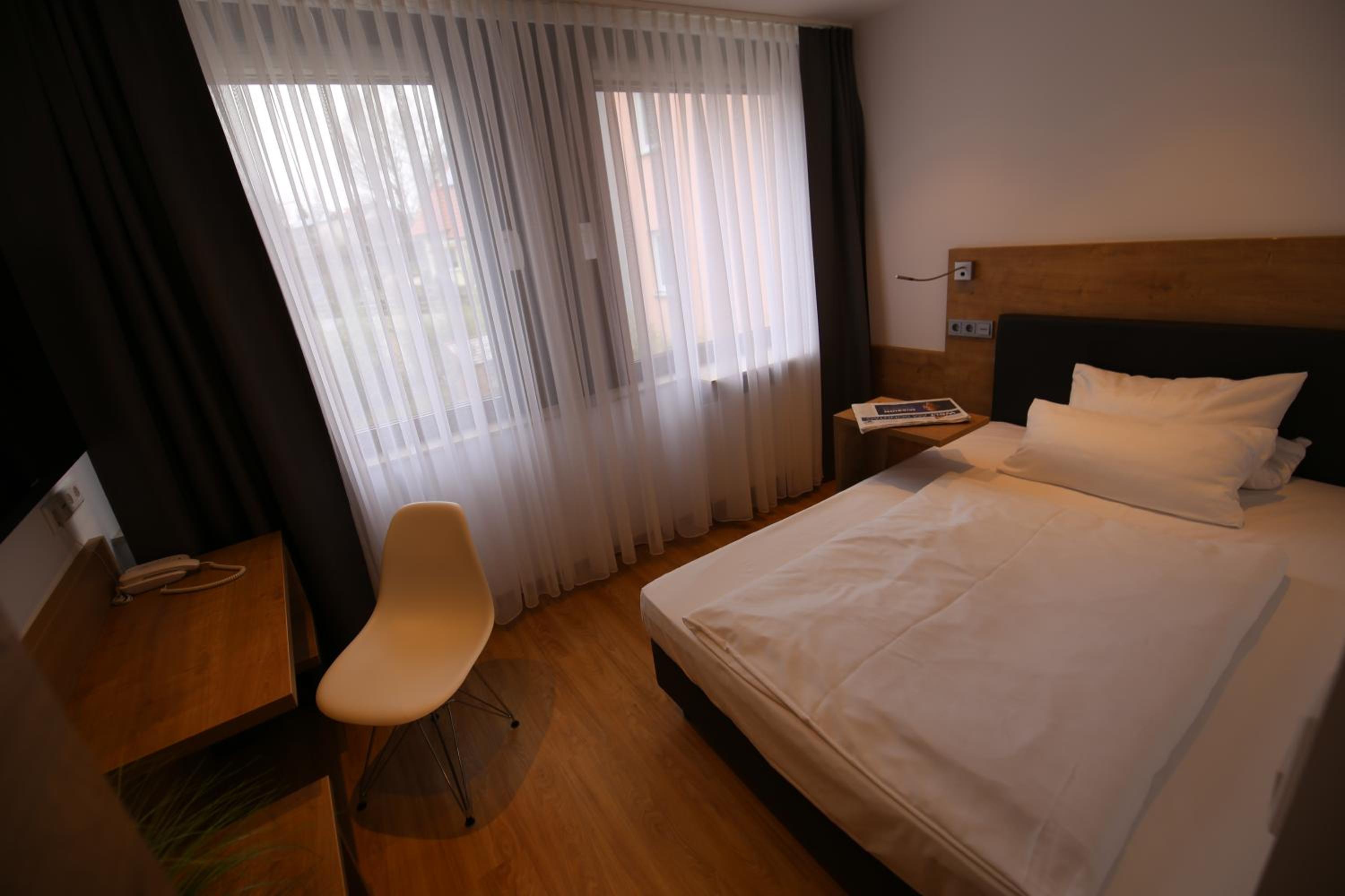 Classic Single Room