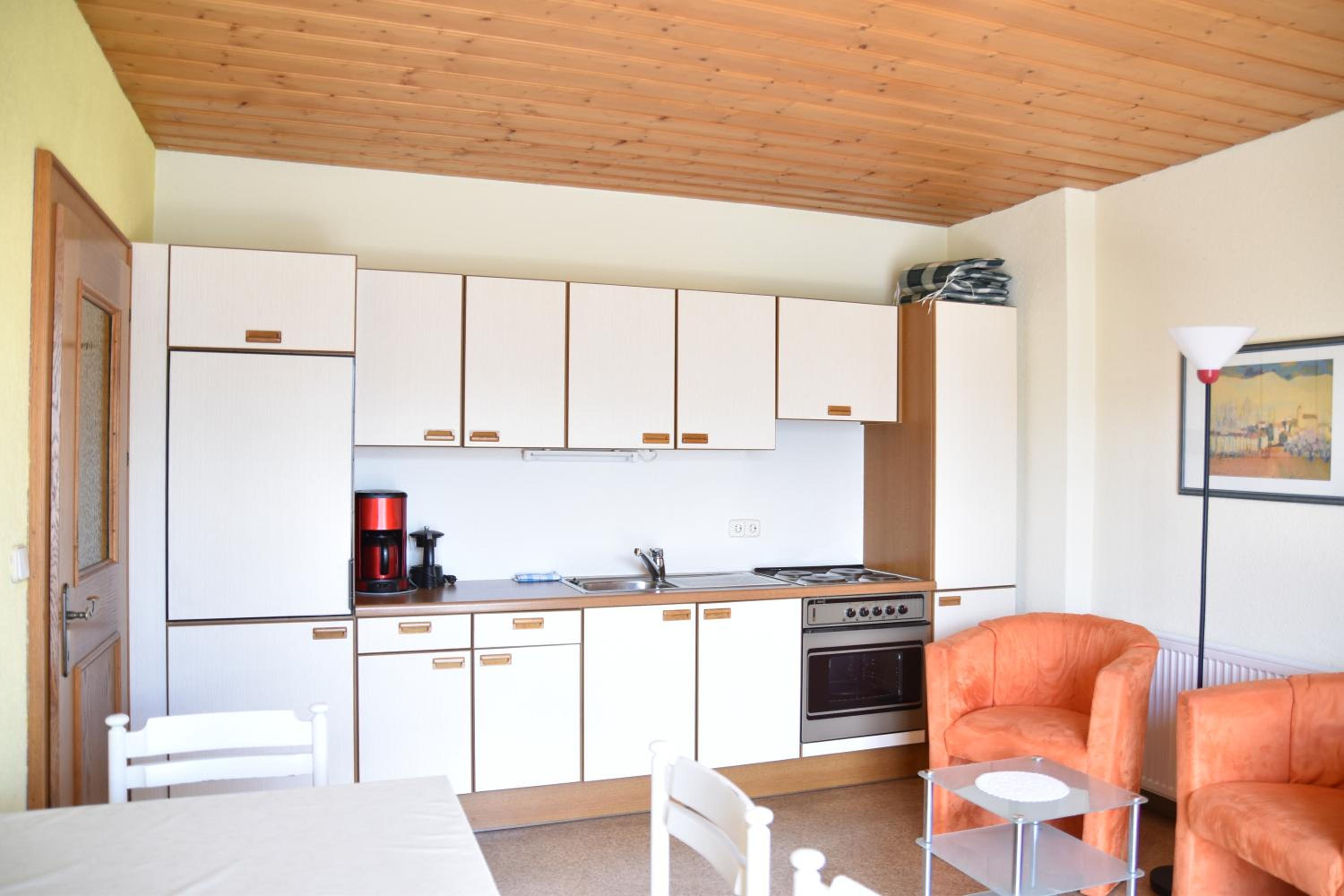 One-Bedroom Apartment with Balcony 2 photo 2