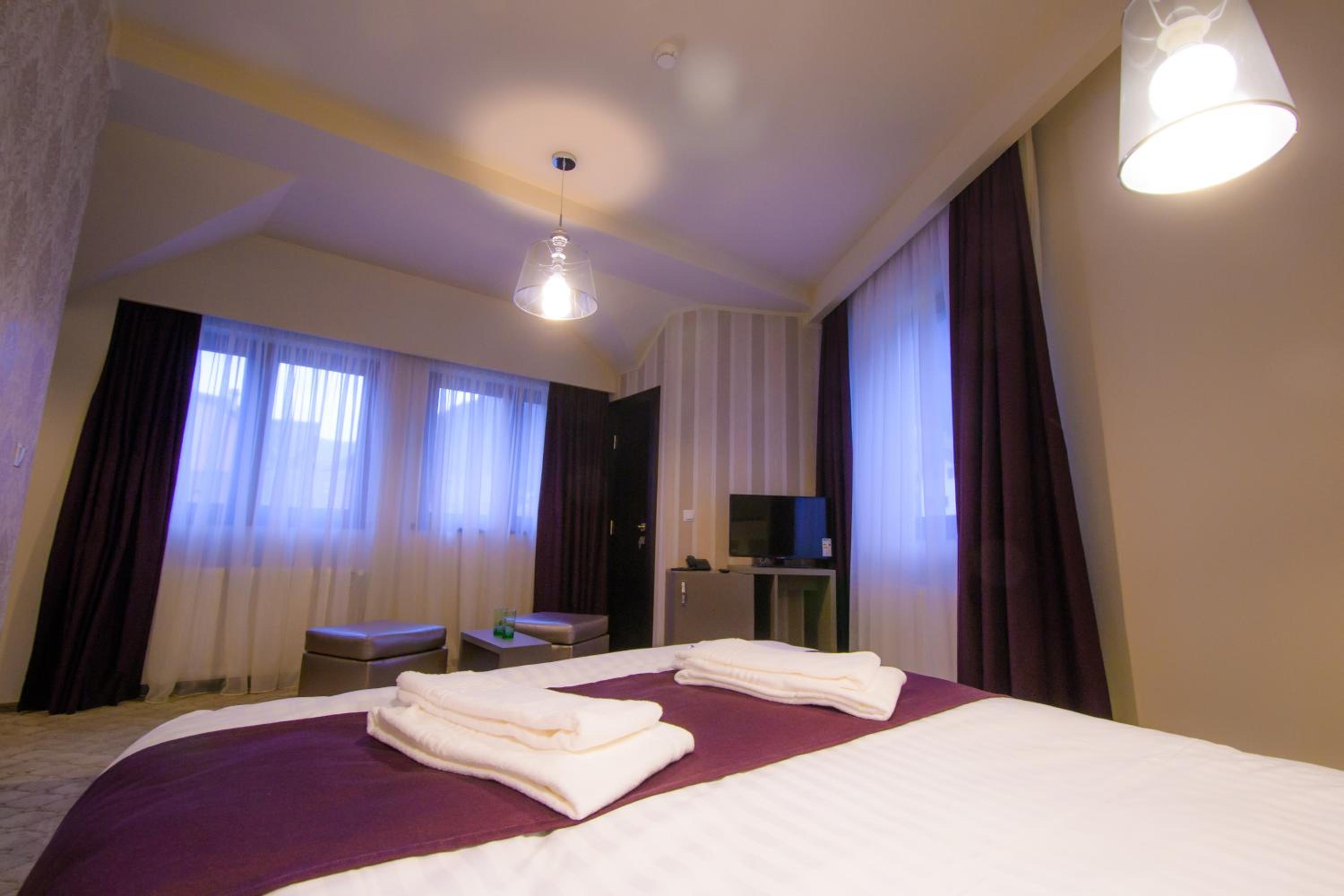Comfort Double Room - Photo 10