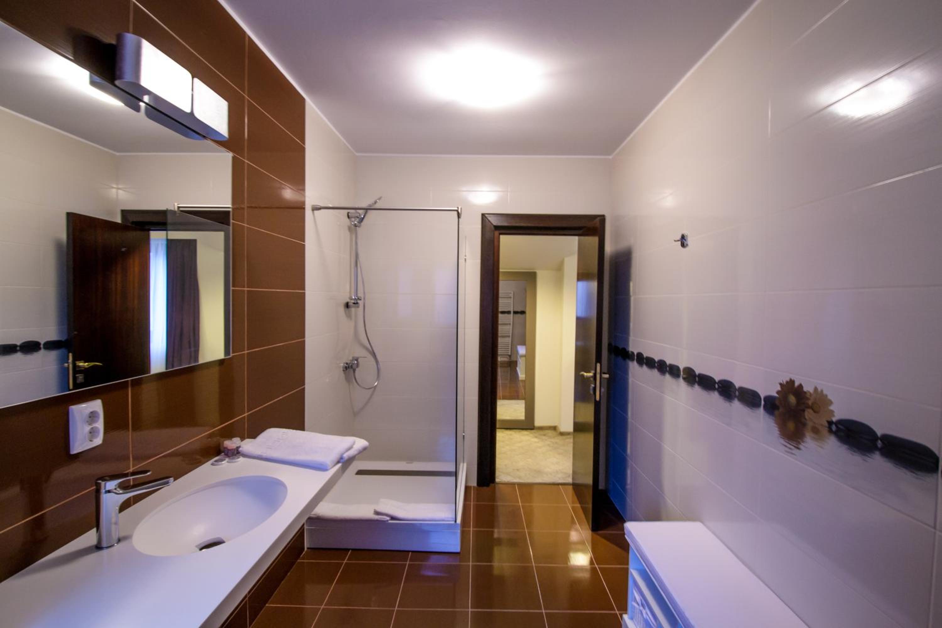 Comfort Double Room - Photo 13