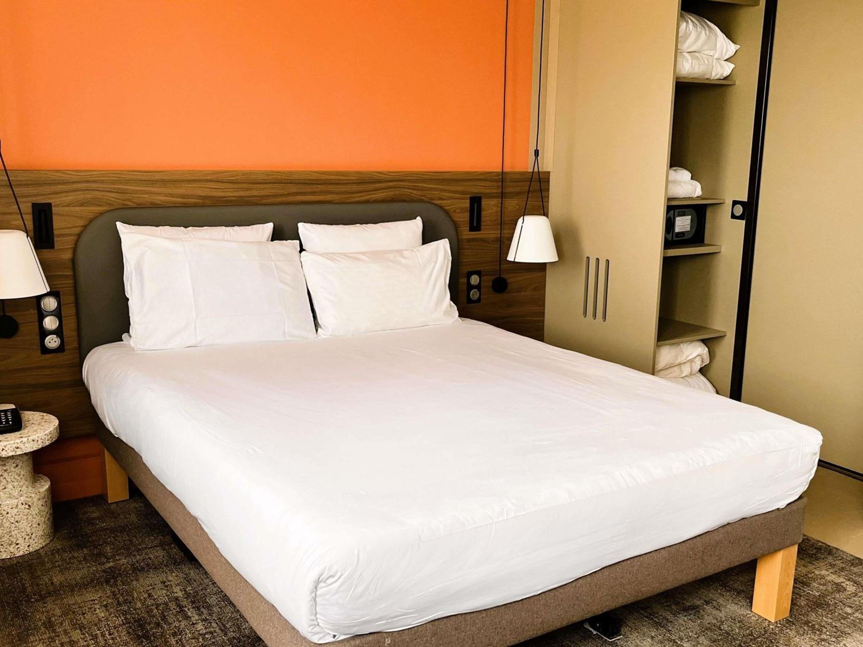 Superior Suite with Double Bed and Double Sofa Bed photo 3