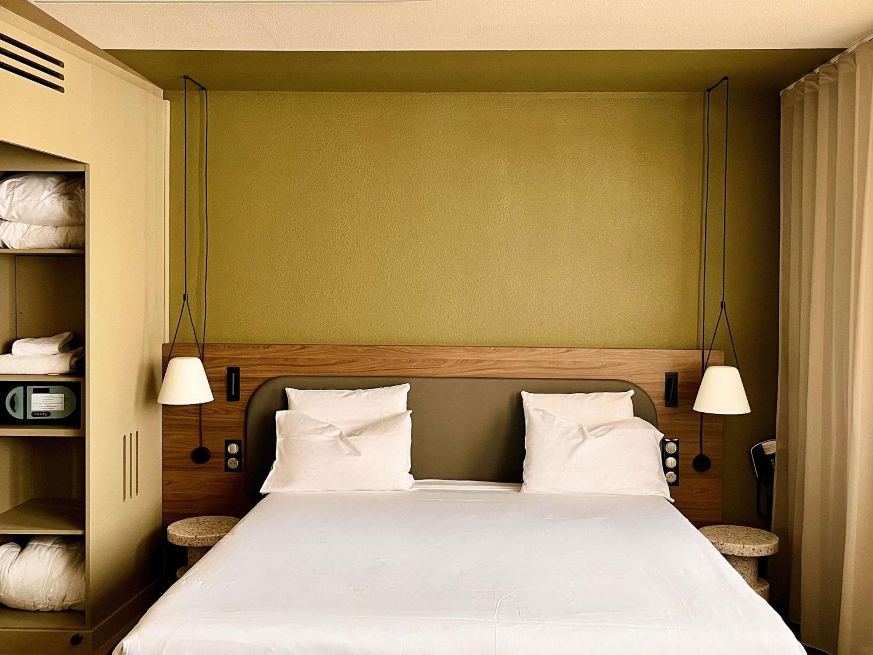 Superior Suite with Double Bed and Double Sofa Bed photo 2