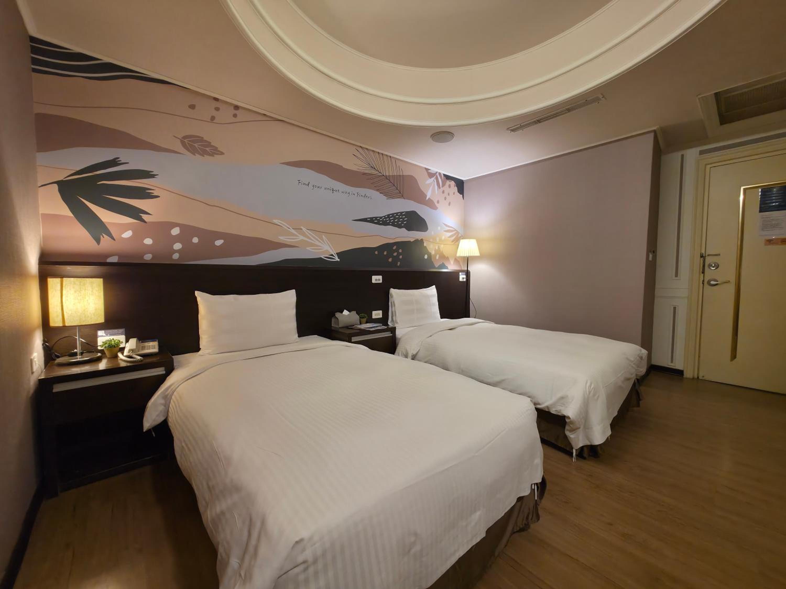 Standard Twin Room photo 3