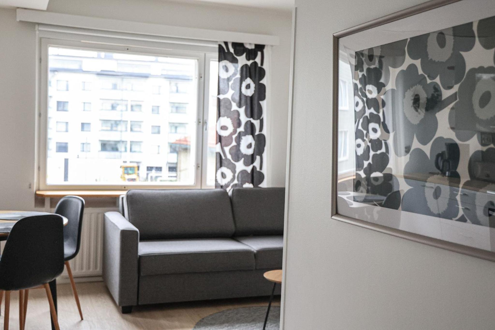 One-Bedroom Apartment