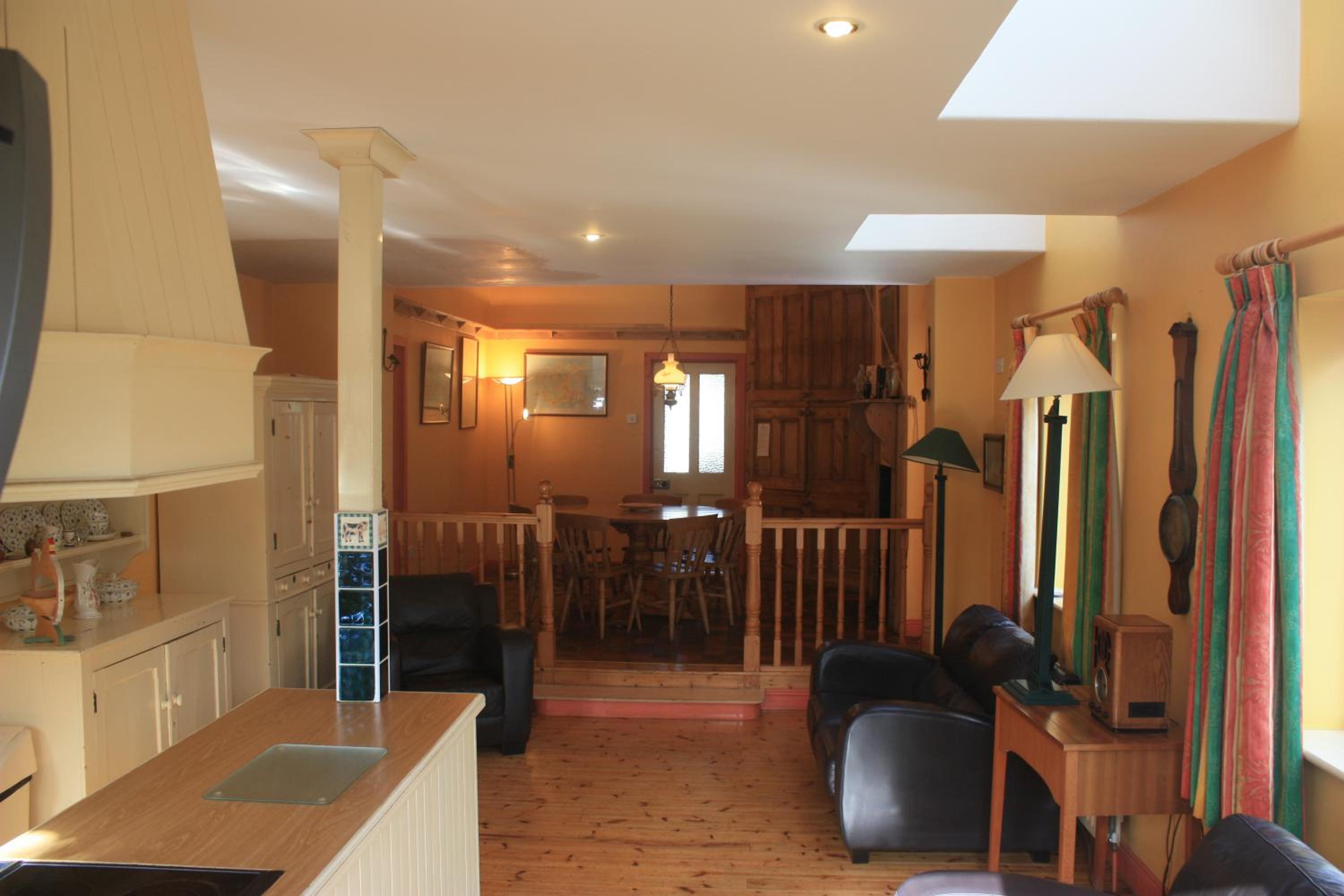 Self-Catering Cottage (7 People)