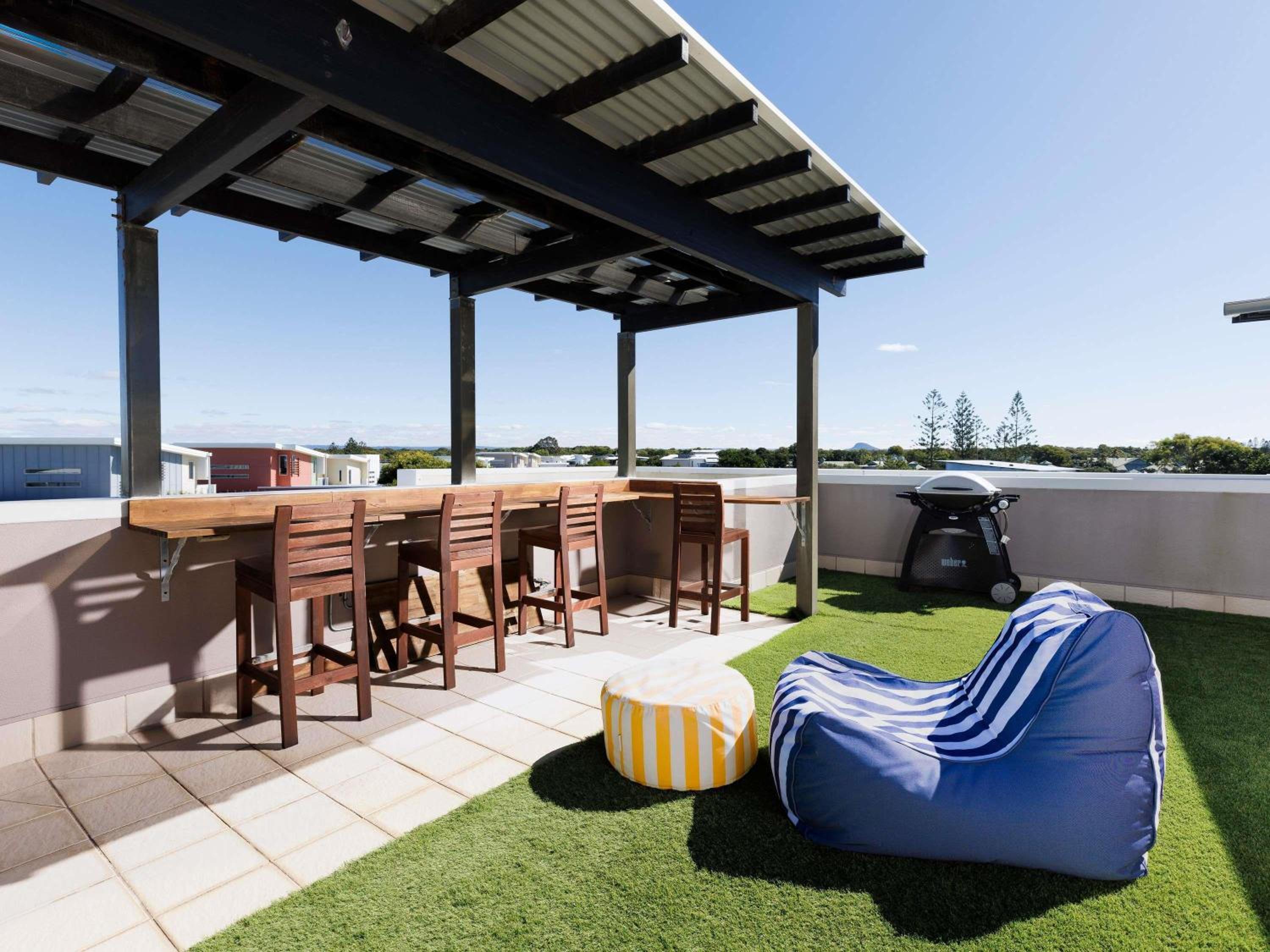 Two-Bedroom Rooftop Apartment  photo 1