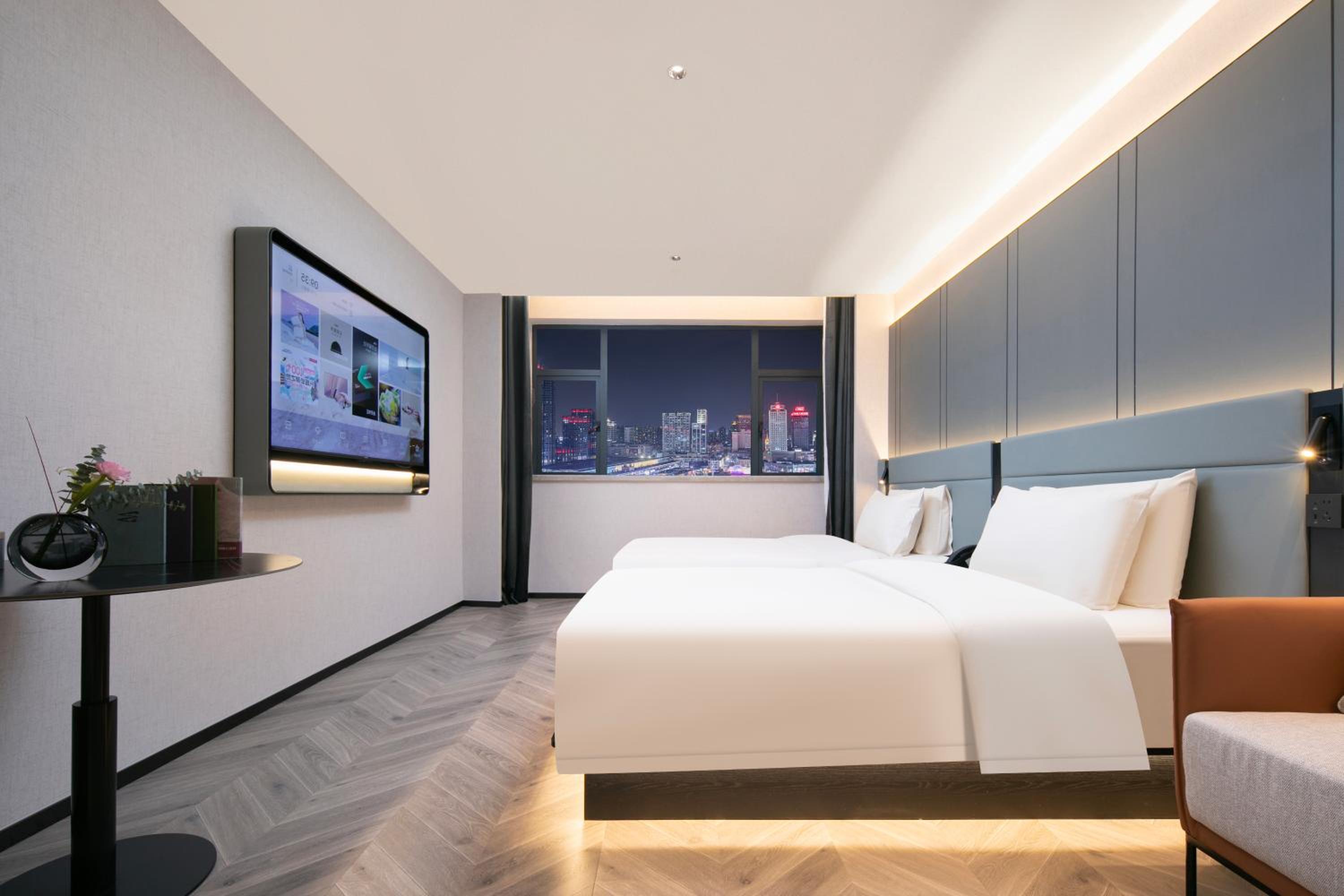 Jimu Twin Room with City View photo 3
