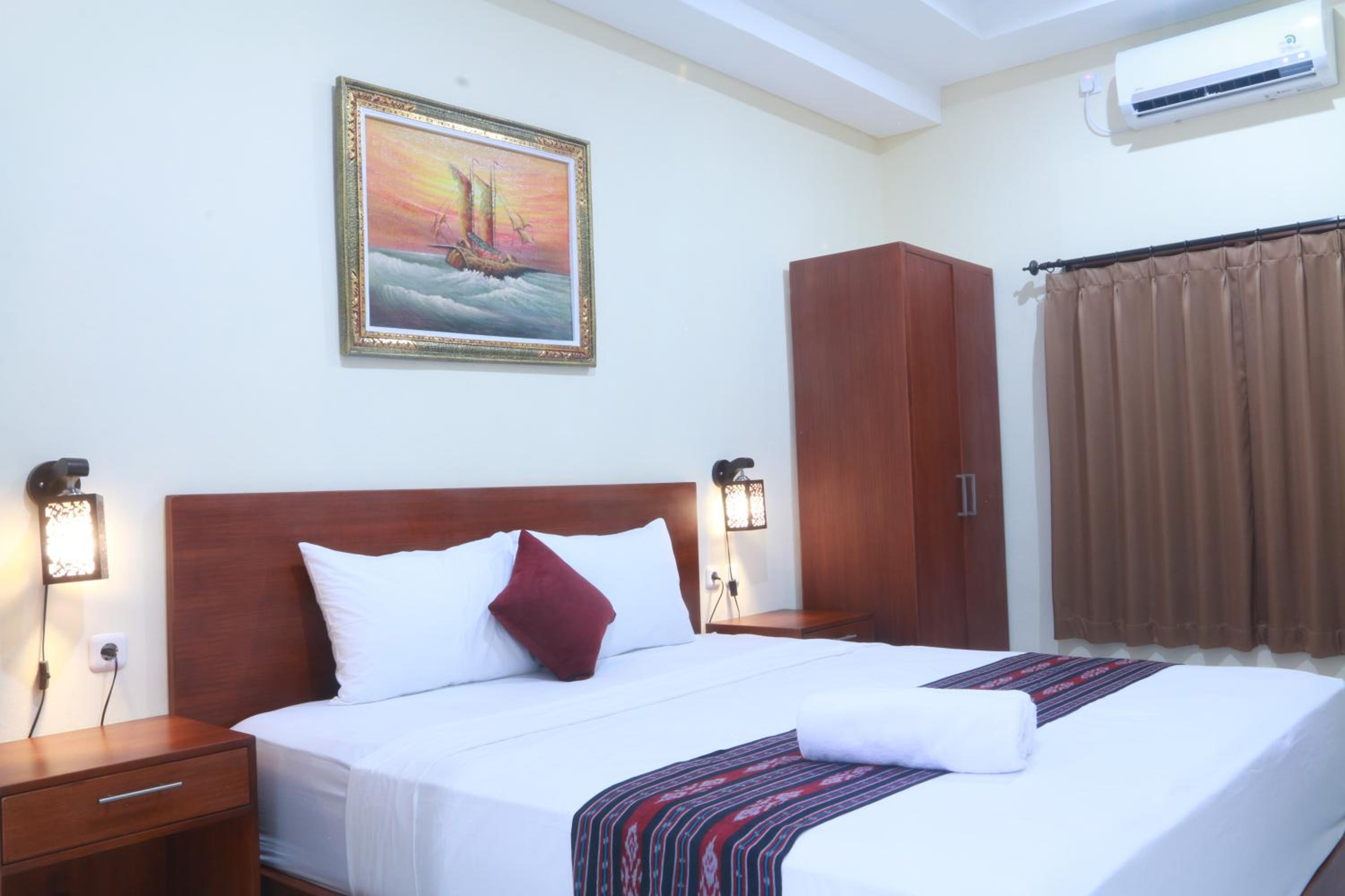 Double Room - Photo 2