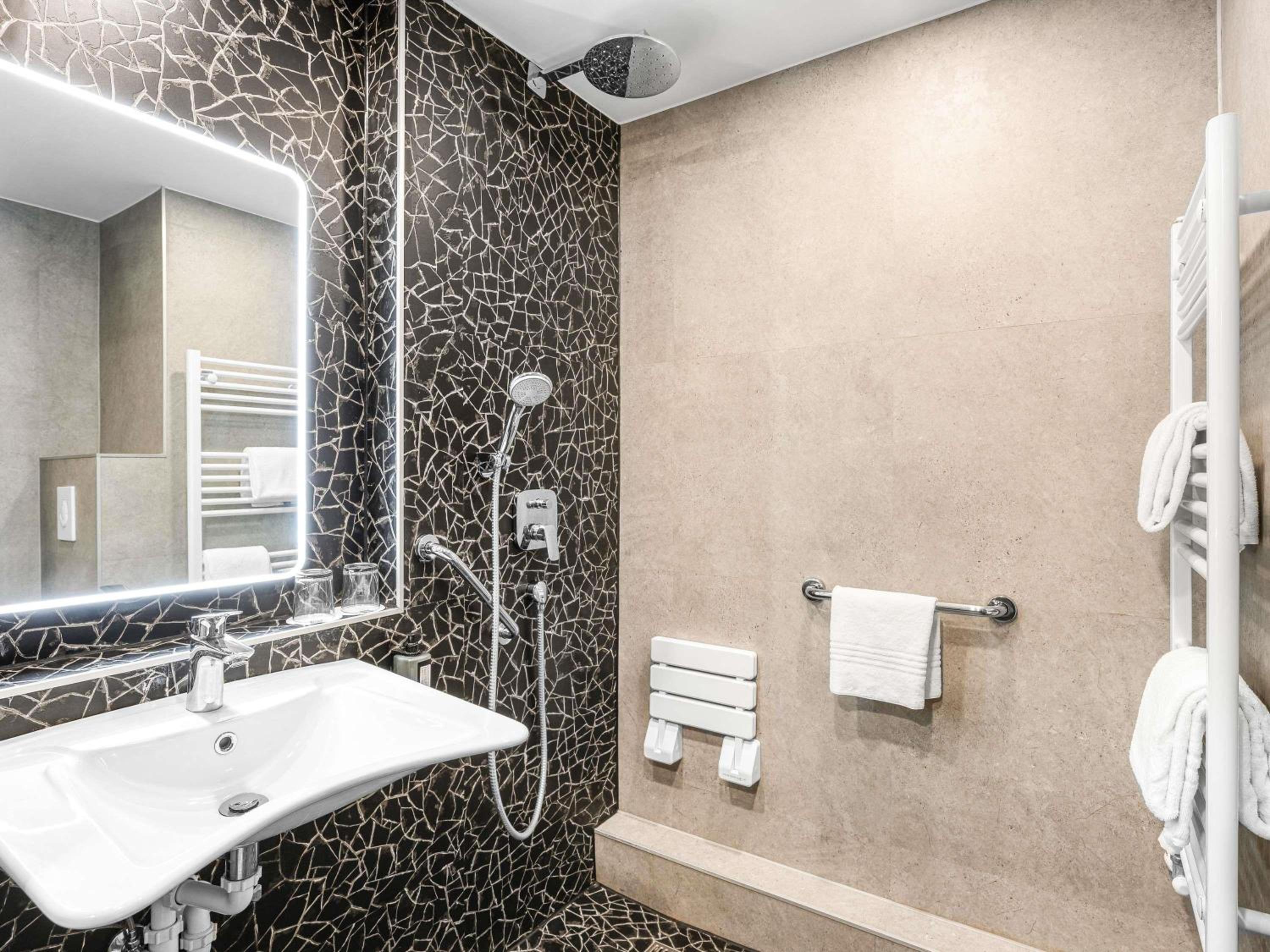 Superior King Room - City Side/Disability Access
