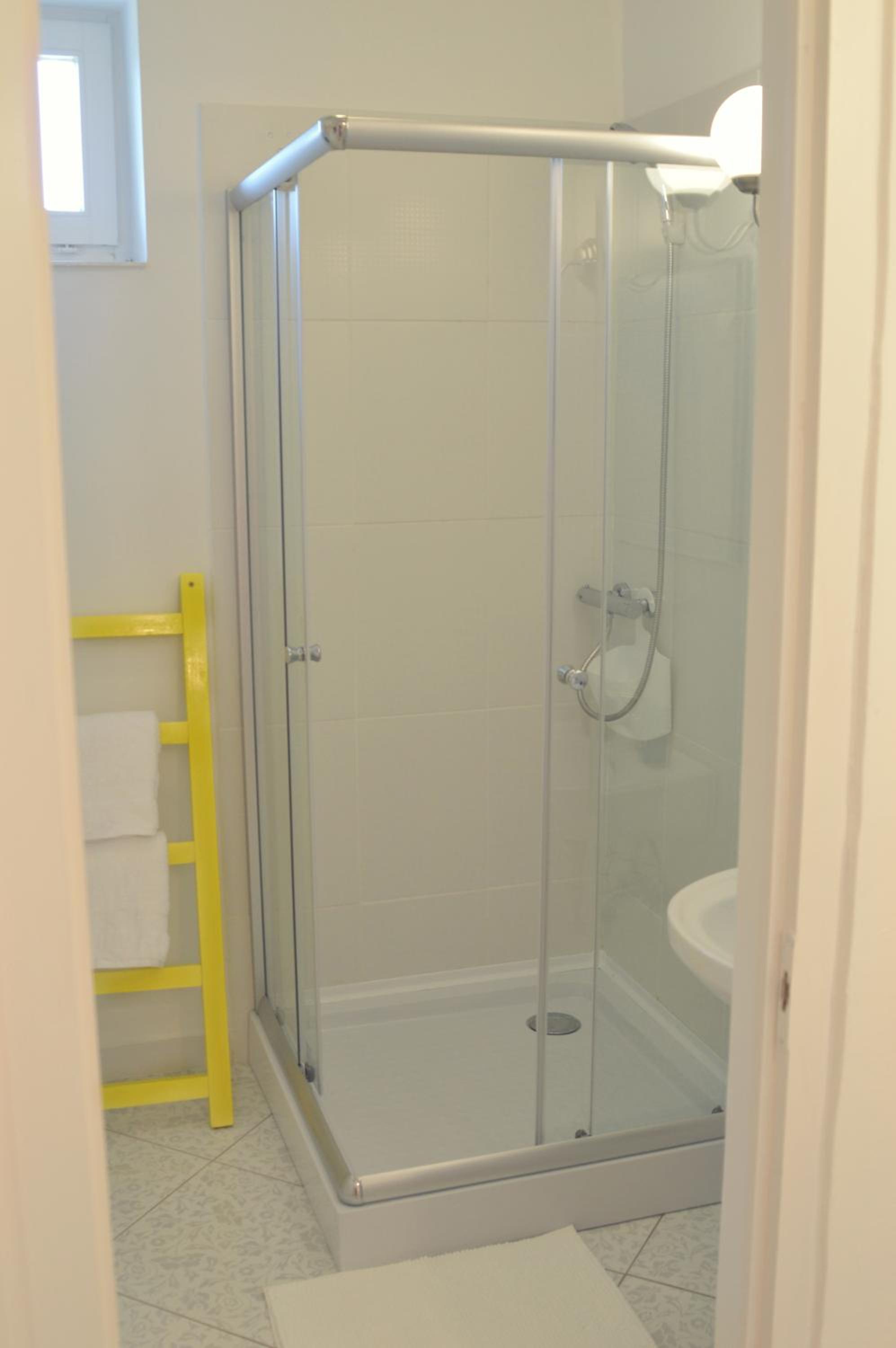 Superior Deluxe Double or Twin Room  - Photo 2