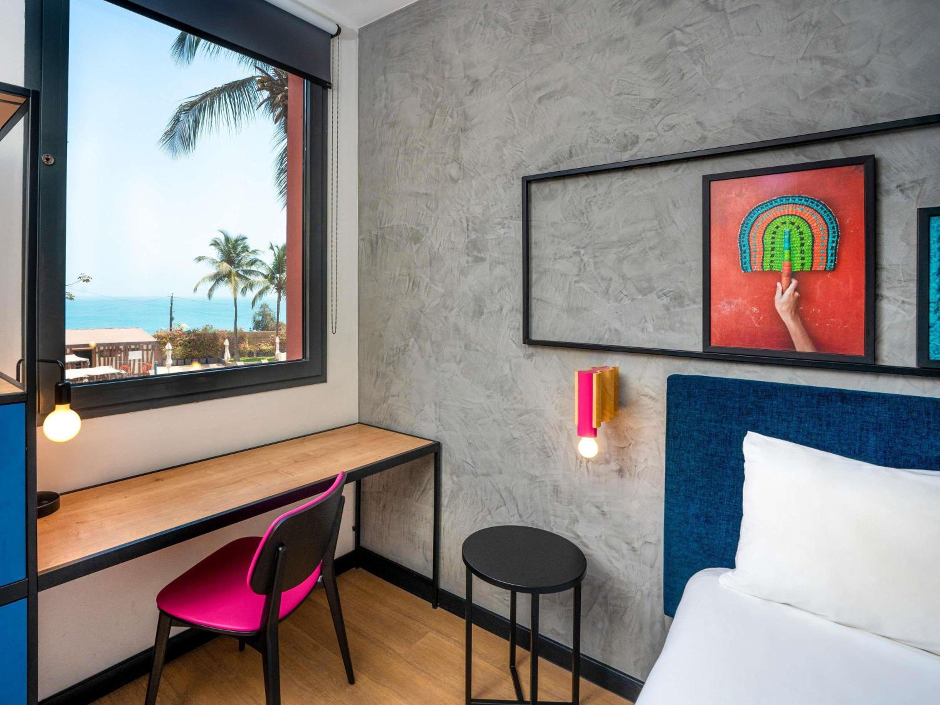 Standard Room With One Double Bed - Sea Side photo 3
