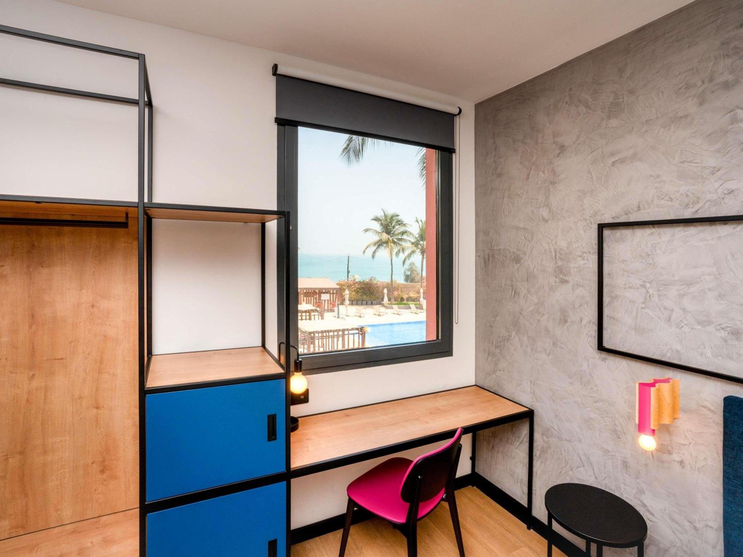 Standard Room With One Double Bed - Sea Side photo 1