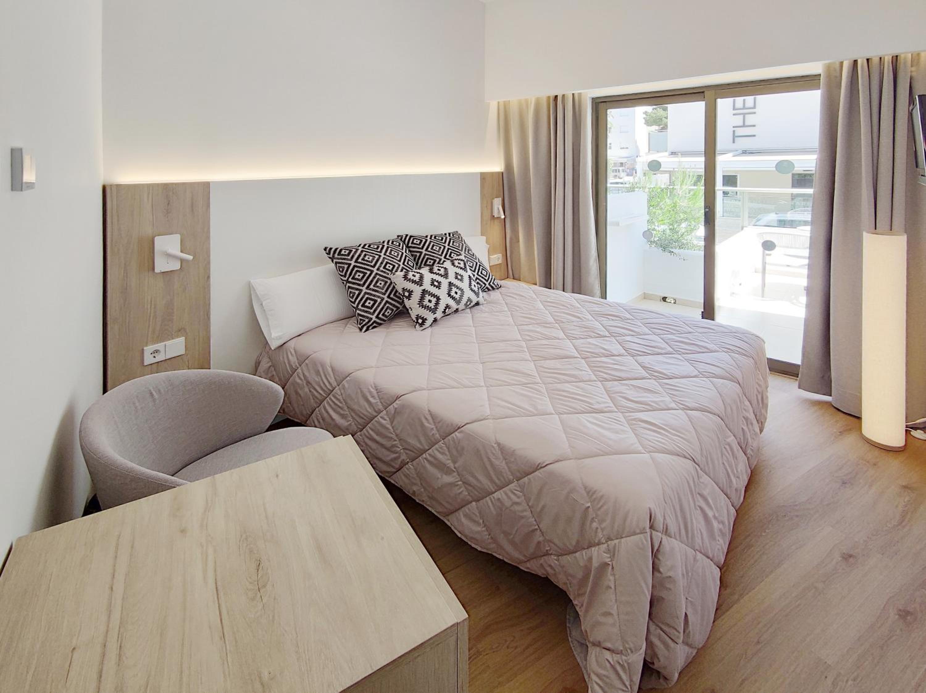 Single Room
