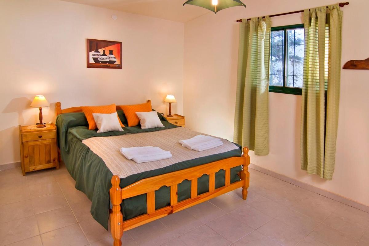 One-Bedroom House photo 1