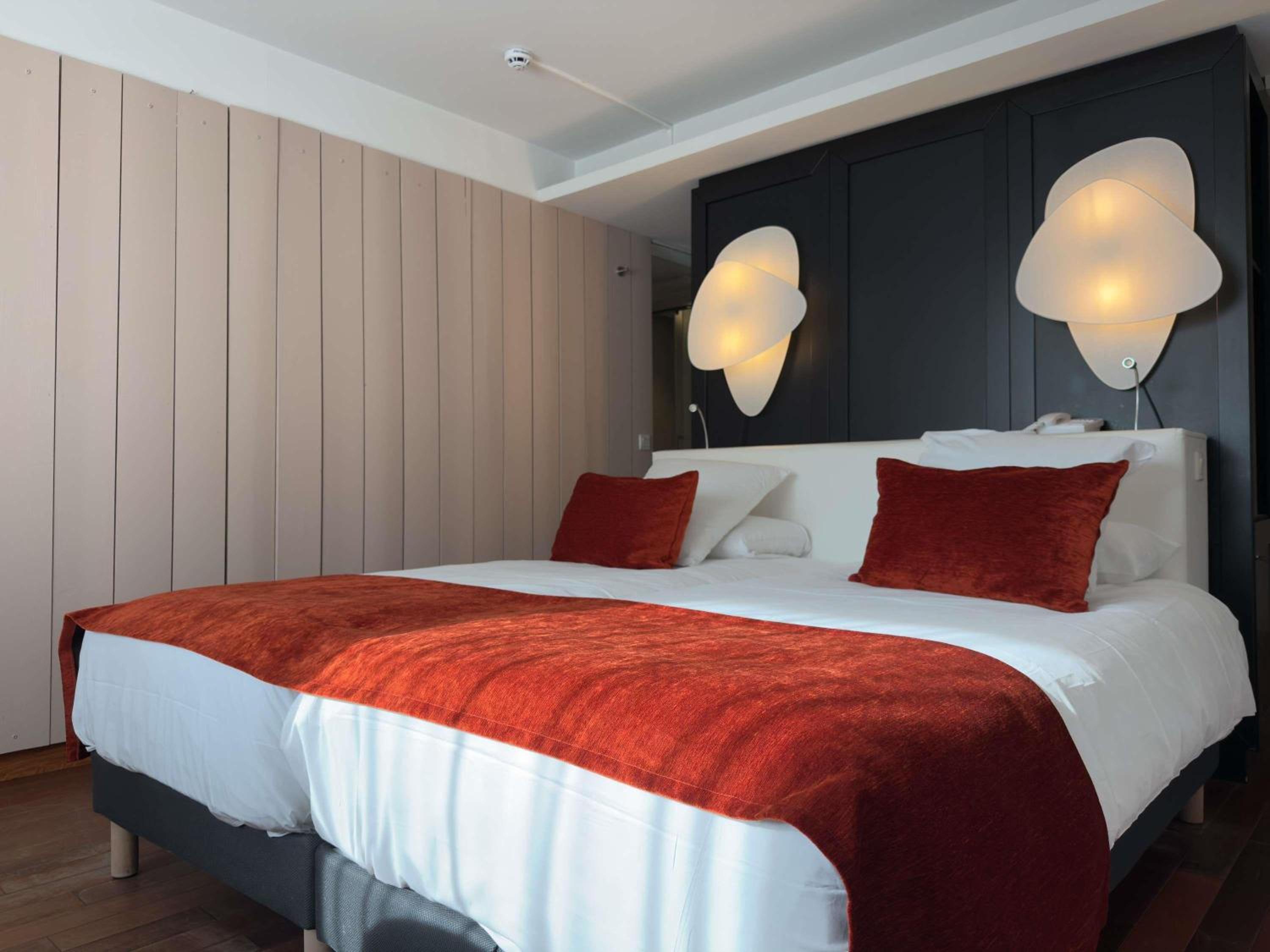 Standard Room with Two Single Beds - Photo 2
