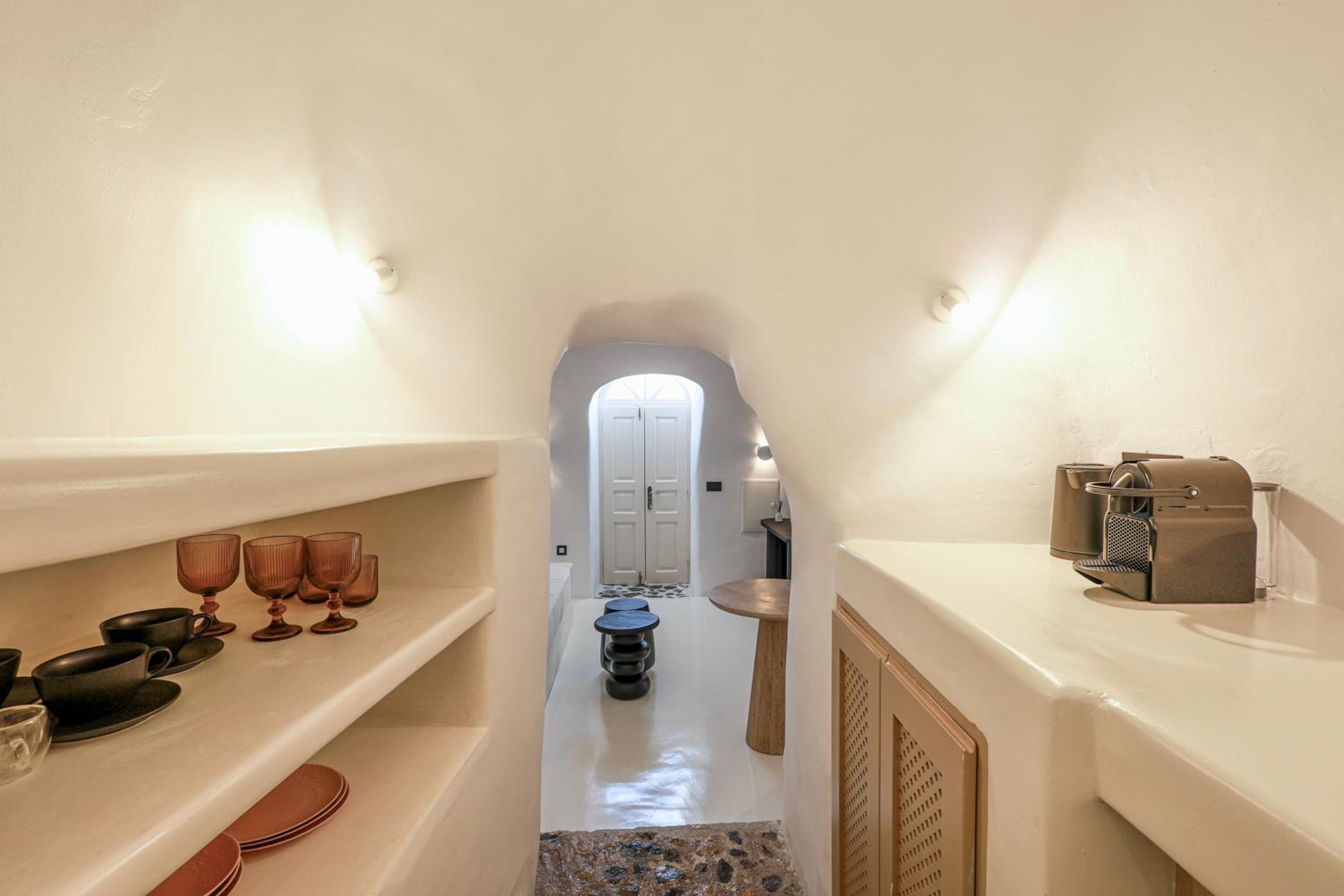 Suite with Private Pool - Photo 5