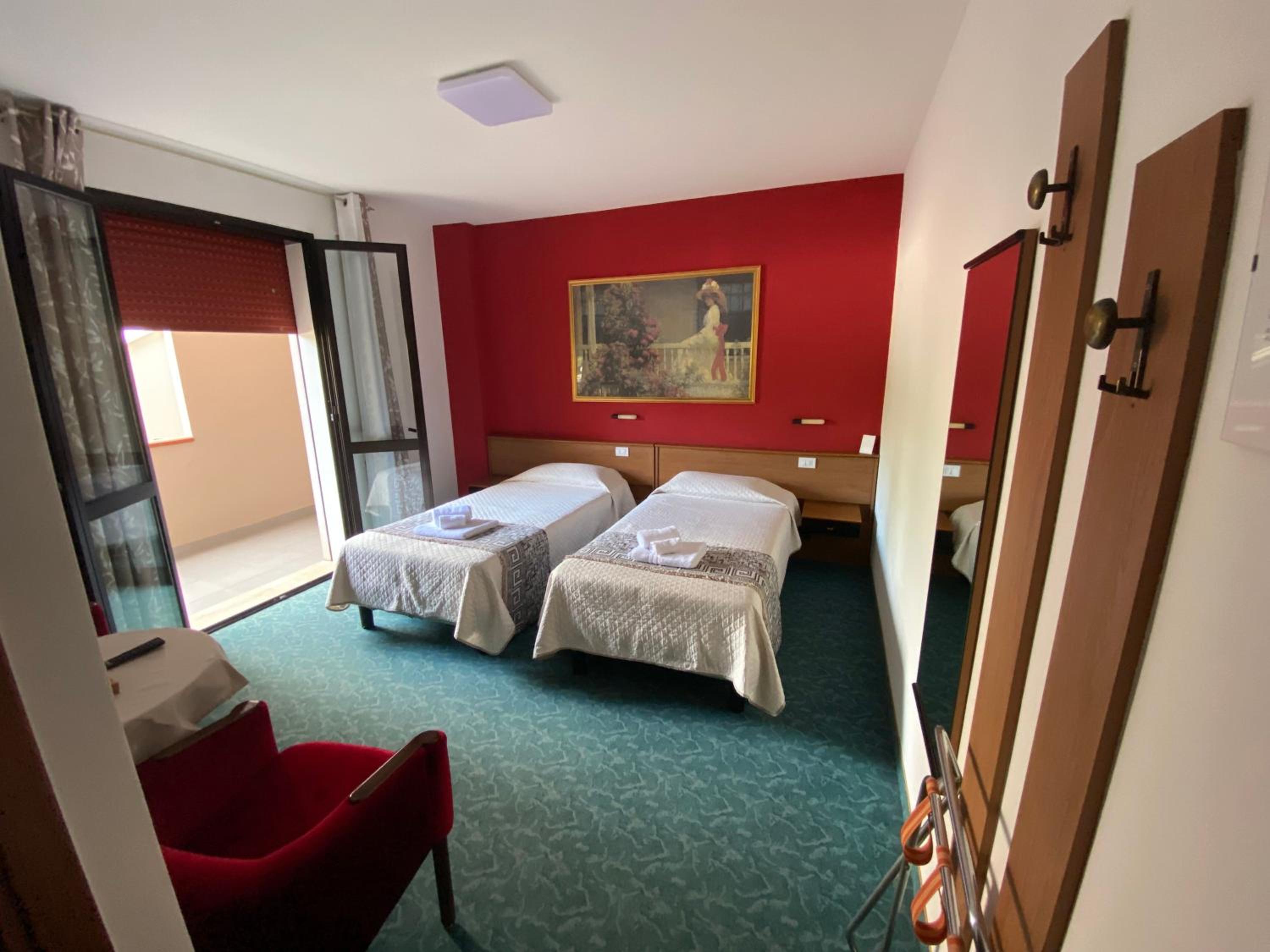 Twin Room photo 3