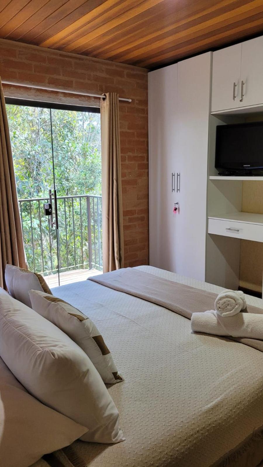 Junior Suite with Balcony photo 3