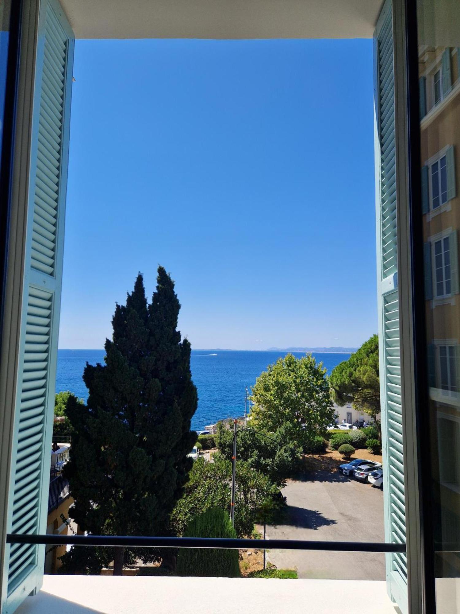 Double Room with Sea View - Annex Building - access by stairs photo 3