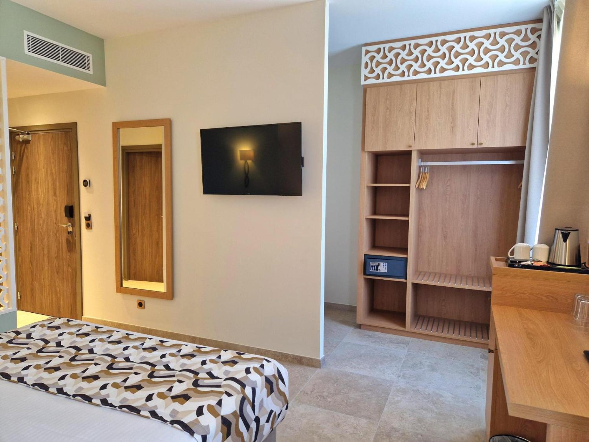 Double Room with Garden View - Annex building - access by stairs photo 1