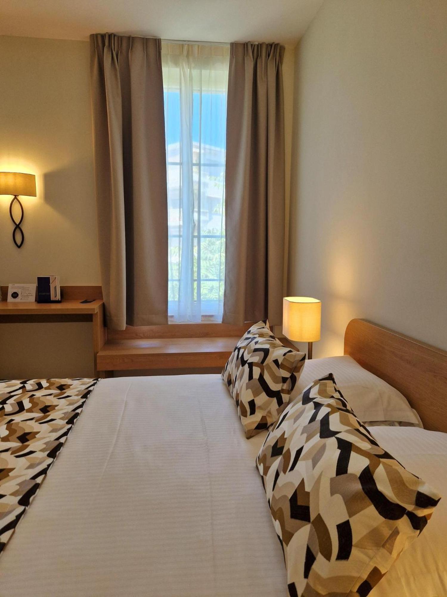 Double Room with Garden View - Annex building - access by stairs photo 3