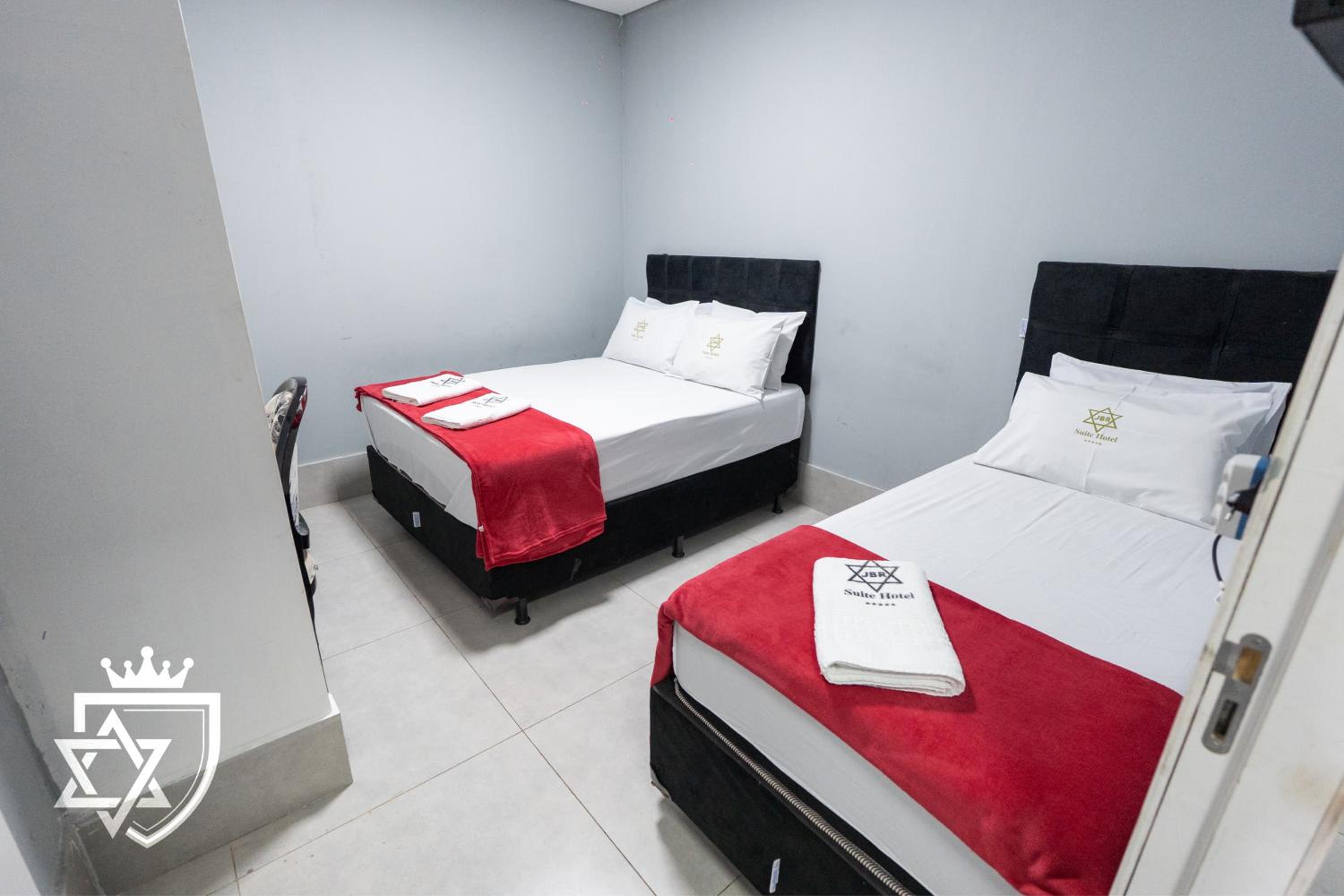 Economy Triple Room with Shared Bathroom